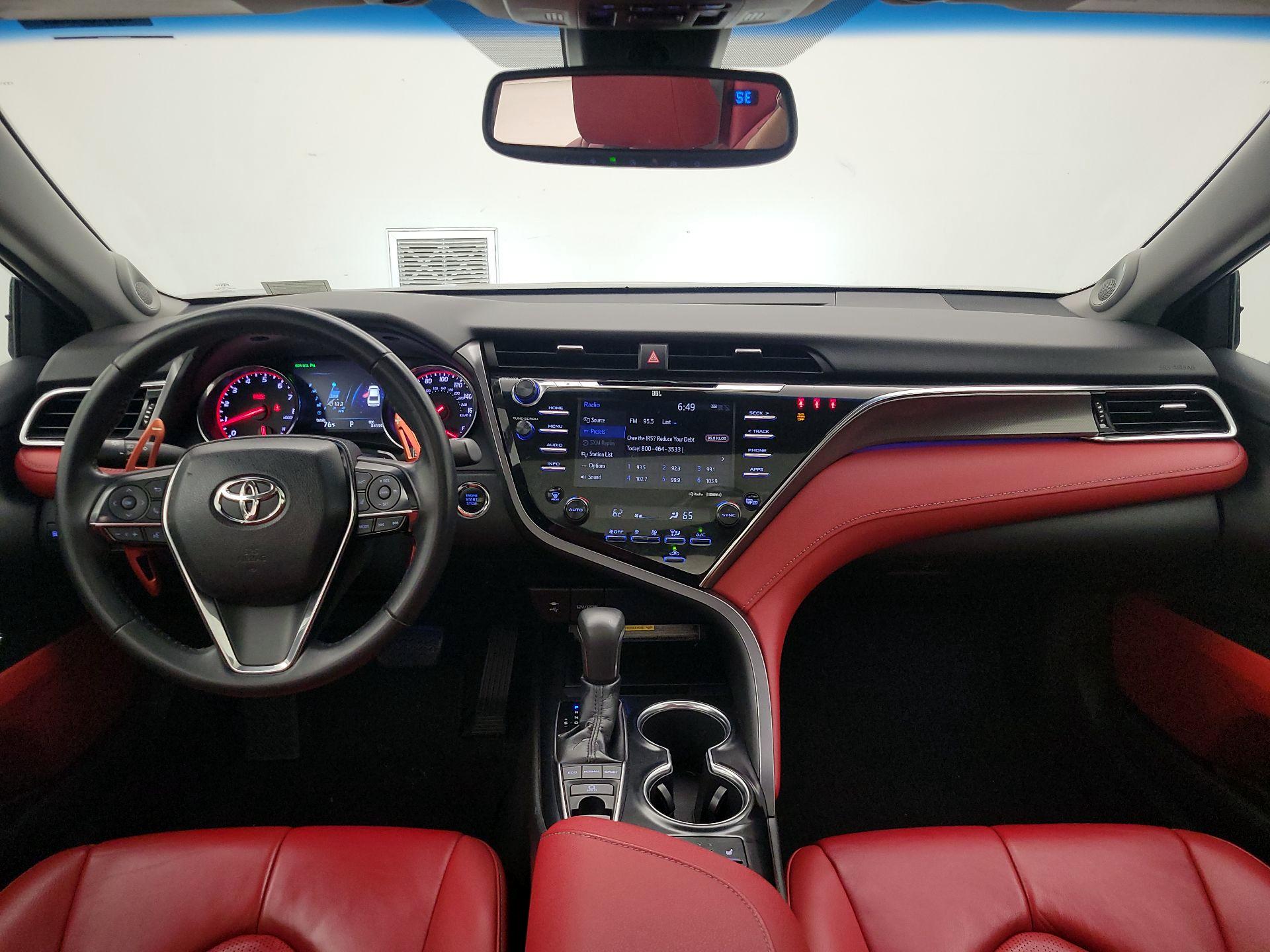 Thumbnail: 2018 Toyota Camry - 9