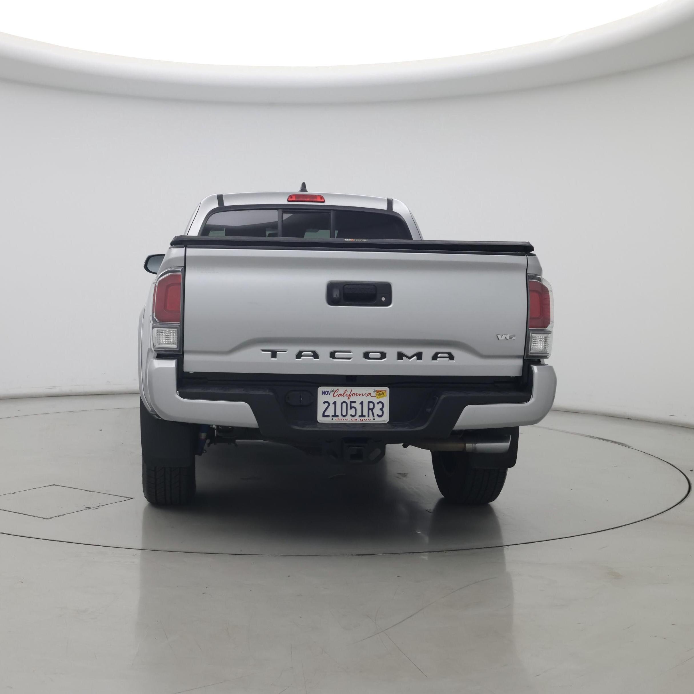 Thumbnail: 2022 Toyota Tacoma - 6