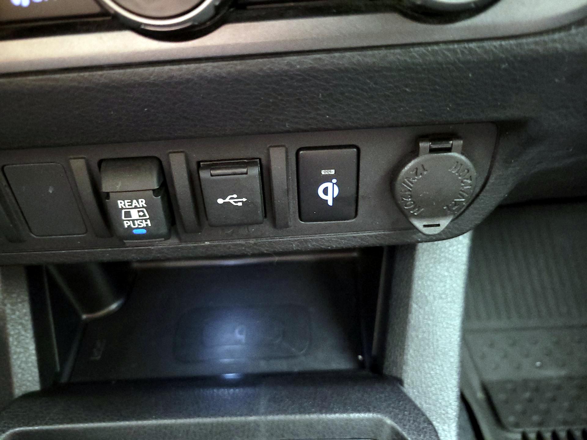 Thumbnail: 2023 Toyota Tacoma - 18