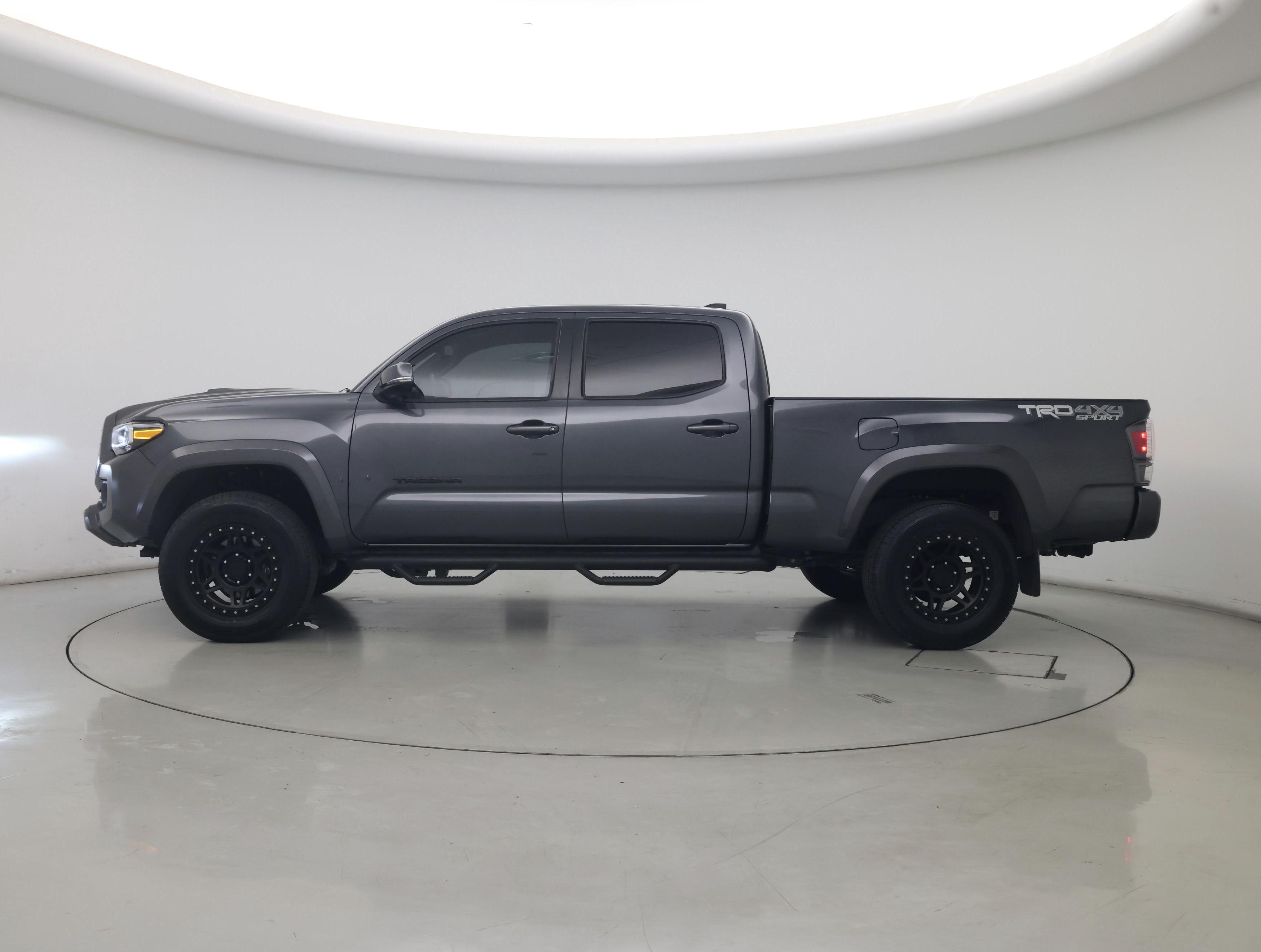 Thumbnail: 2023 Toyota Tacoma - 3
