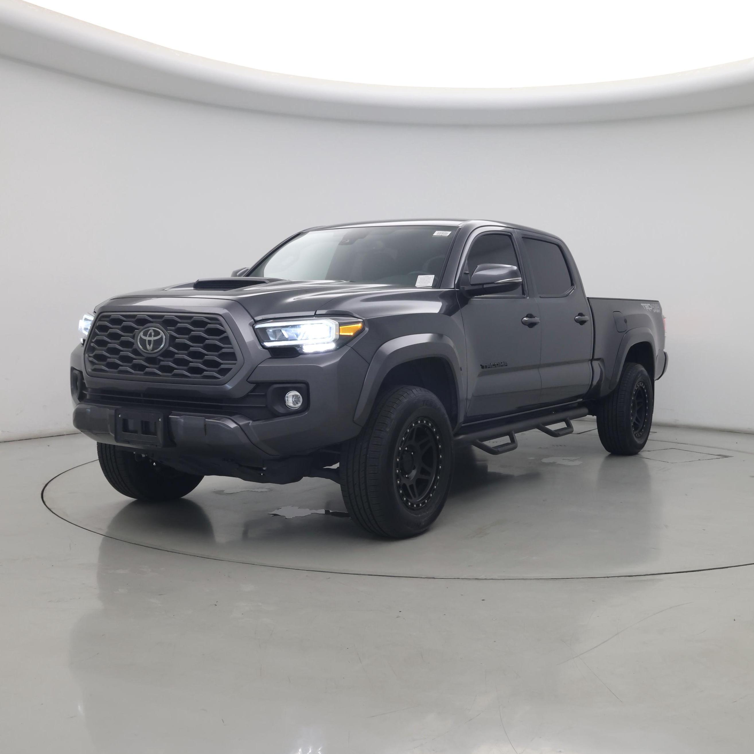Thumbnail: 2023 Toyota Tacoma - 4