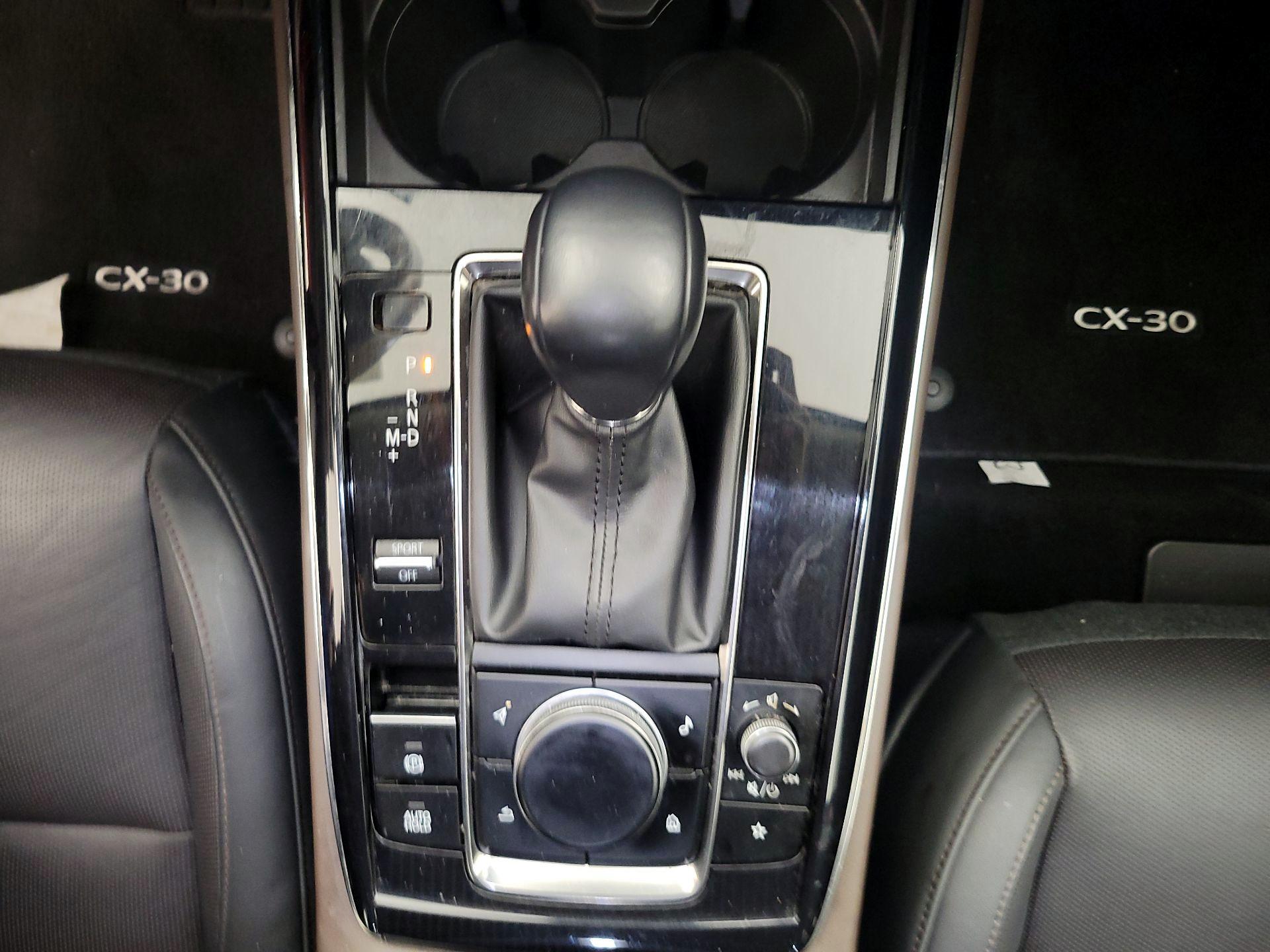 Thumbnail: 2023 Mazda CX-30 - 17