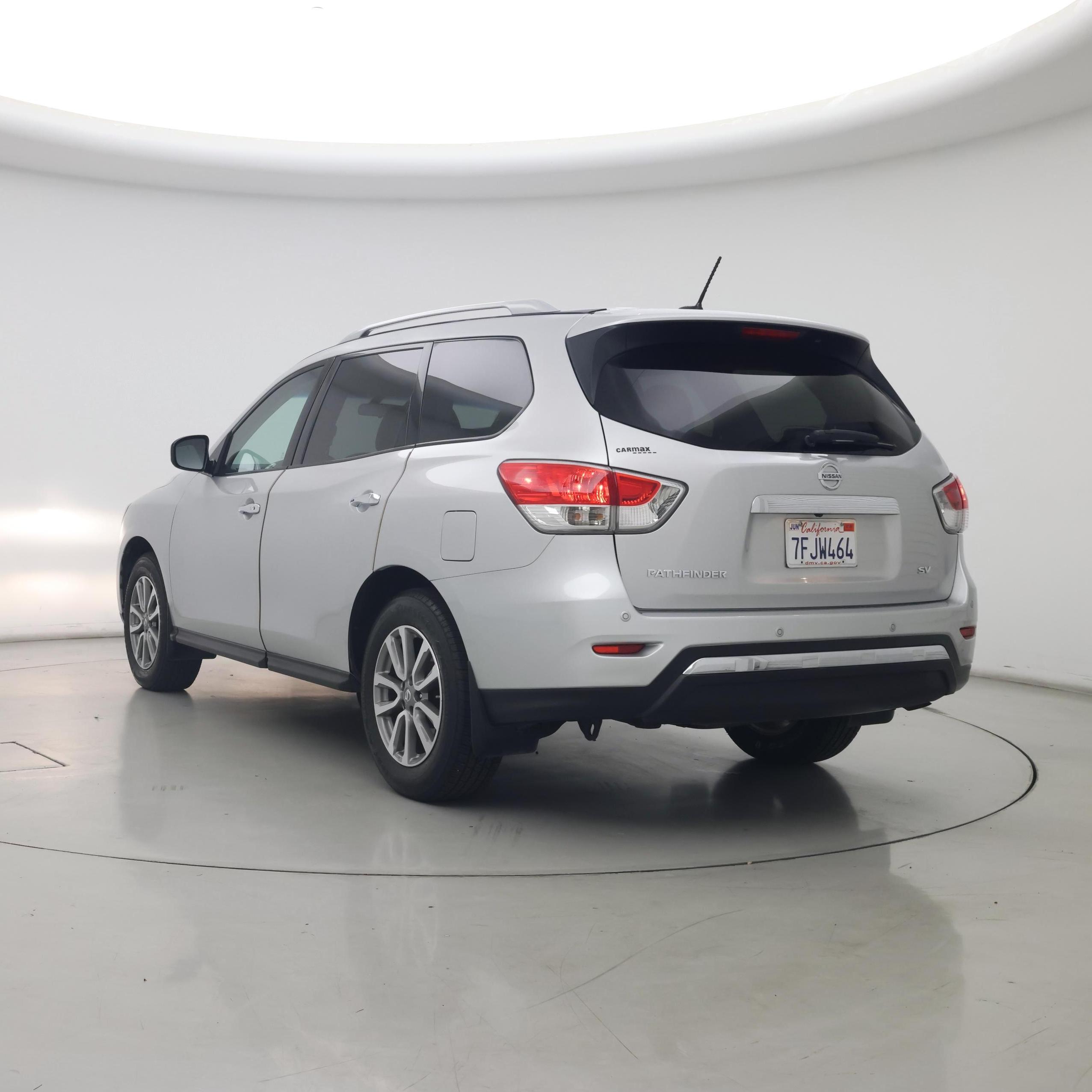 Thumbnail: 2014 Nissan Pathfinder - 2