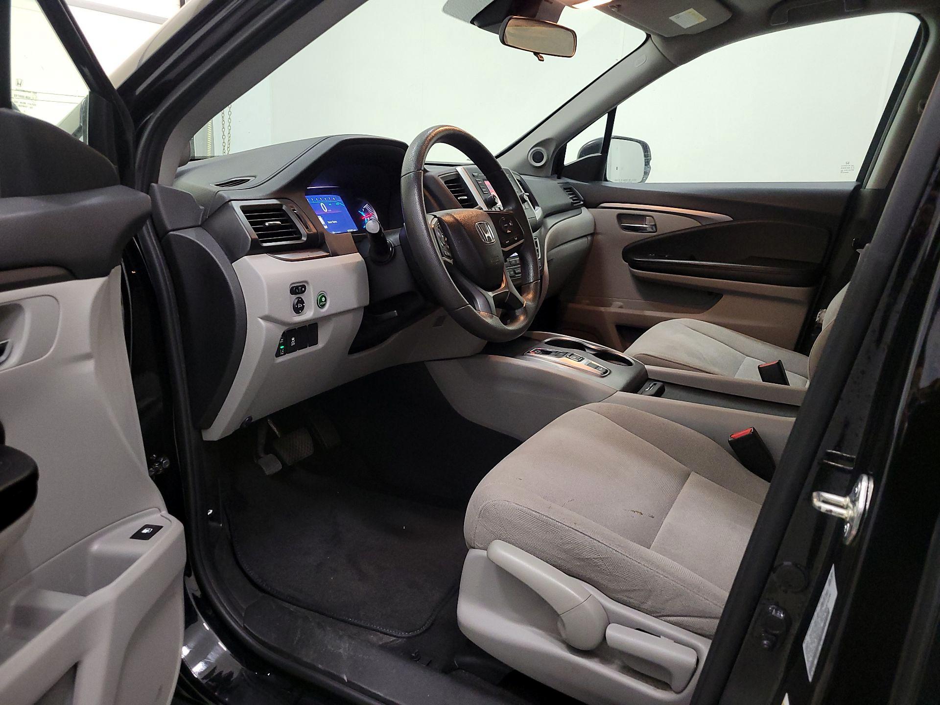 Thumbnail: 2021 Honda Pilot - 11