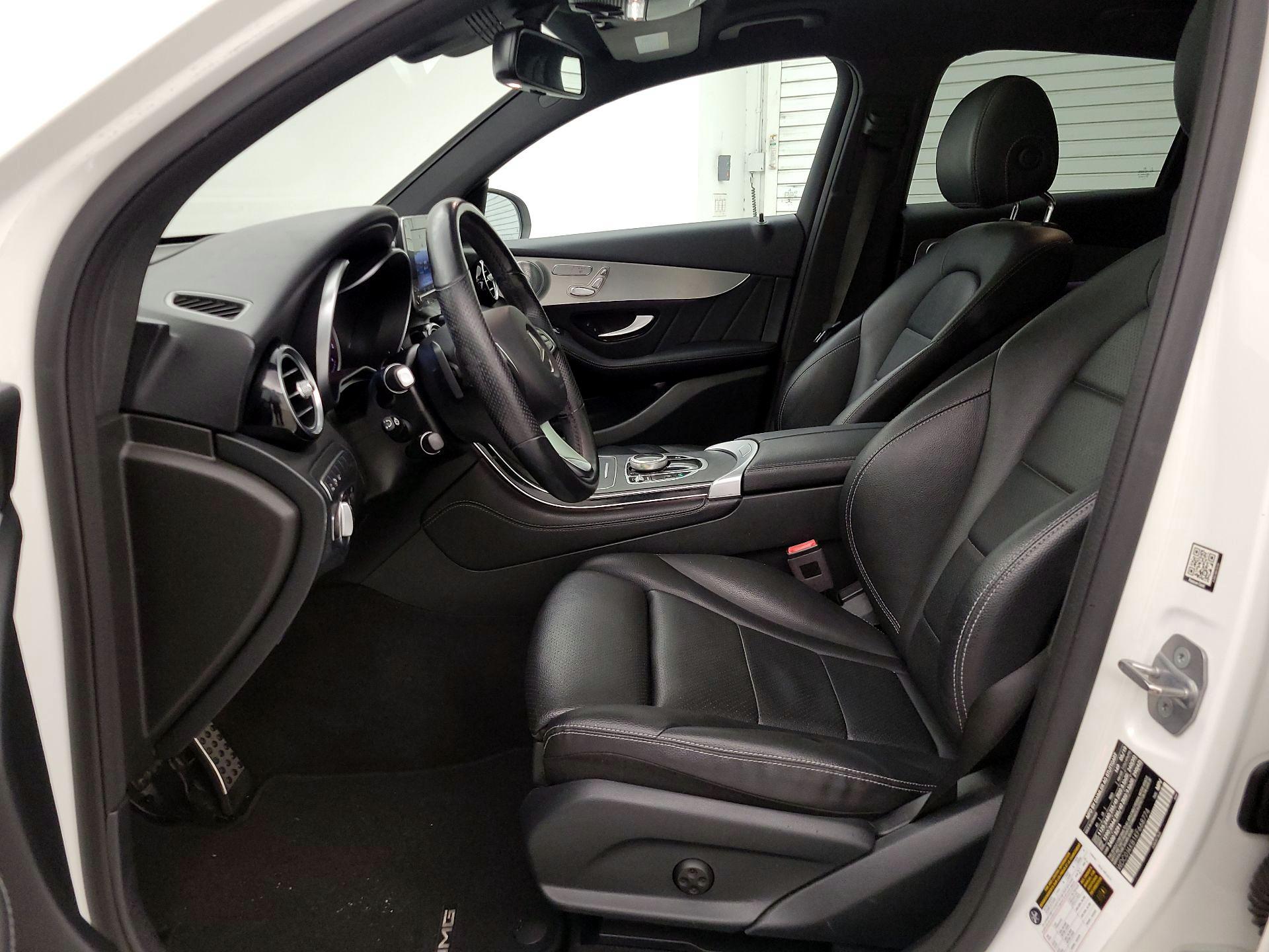 Thumbnail: 2019 Mercedes-Benz GLC - 11