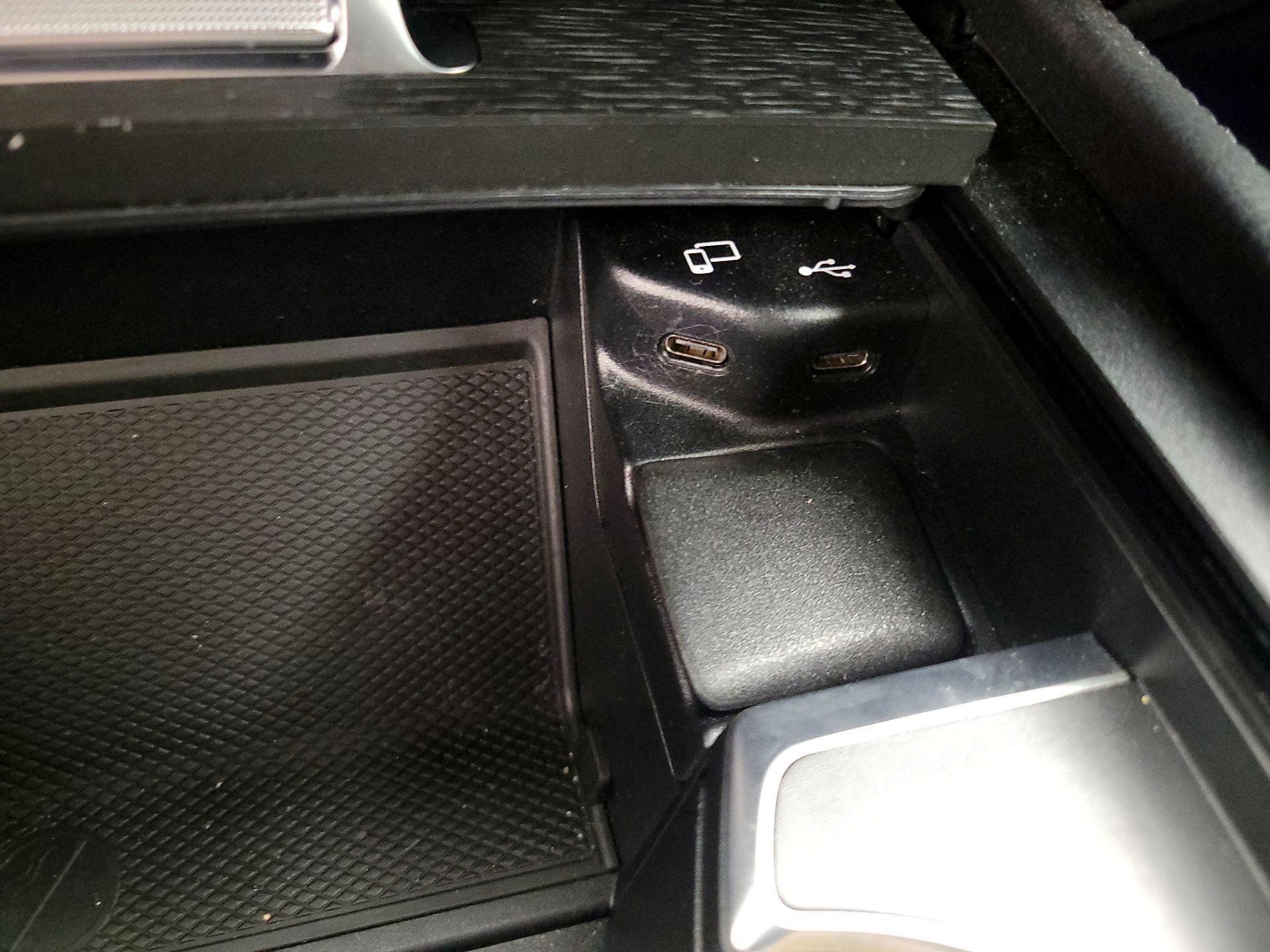 Thumbnail: 2022 Mercedes-Benz GLE - 19