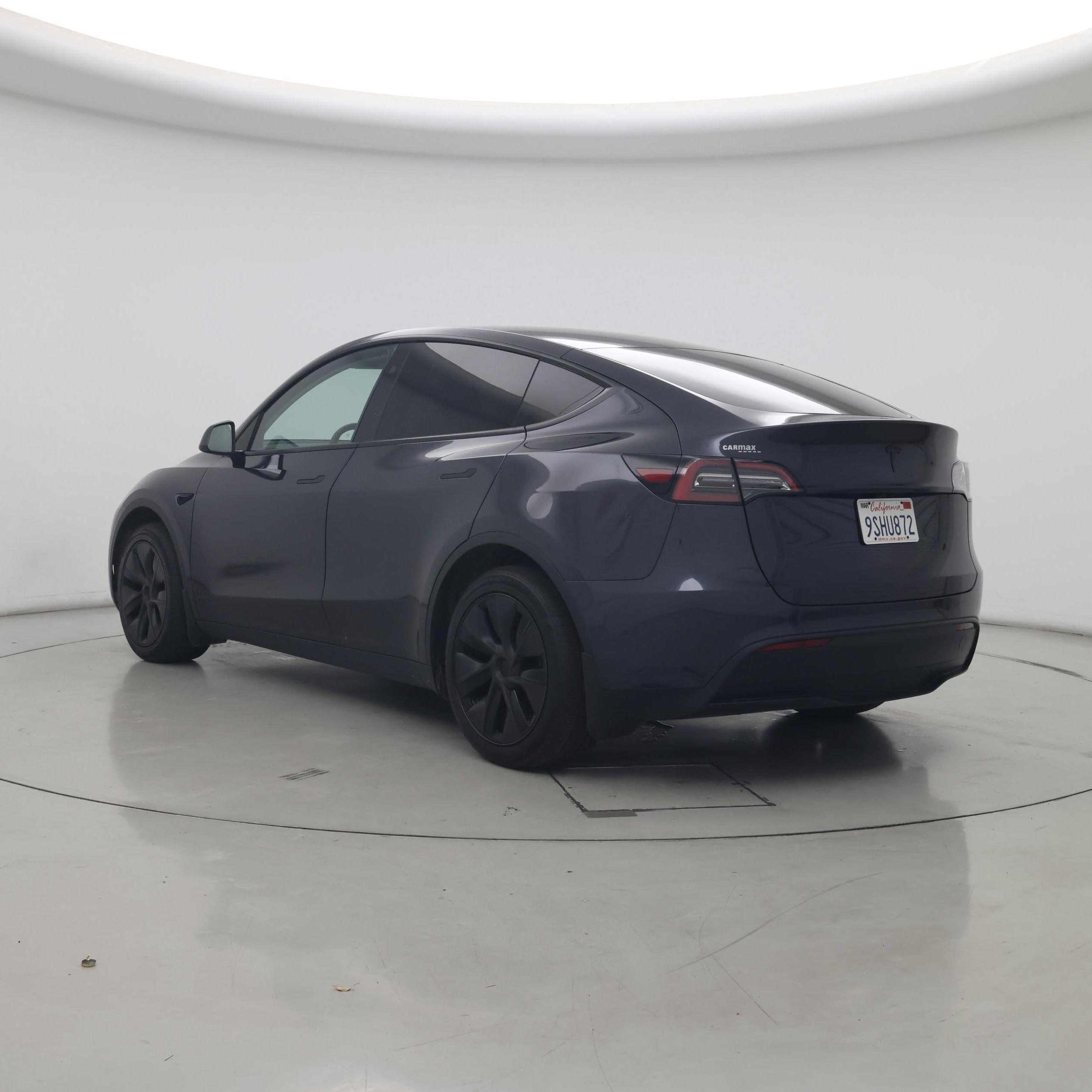 Thumbnail: 2025 Tesla Model Y - 2