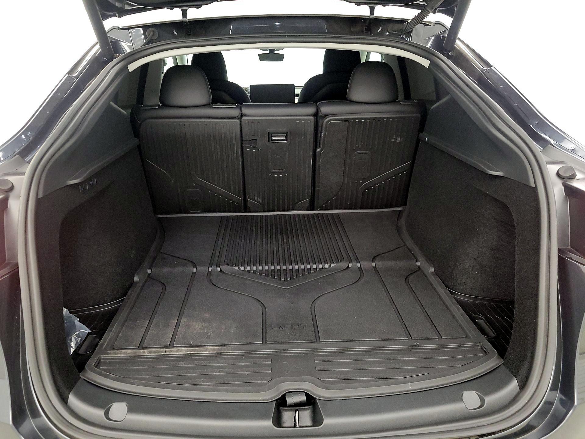 Thumbnail: 2025 Tesla Model Y - 20