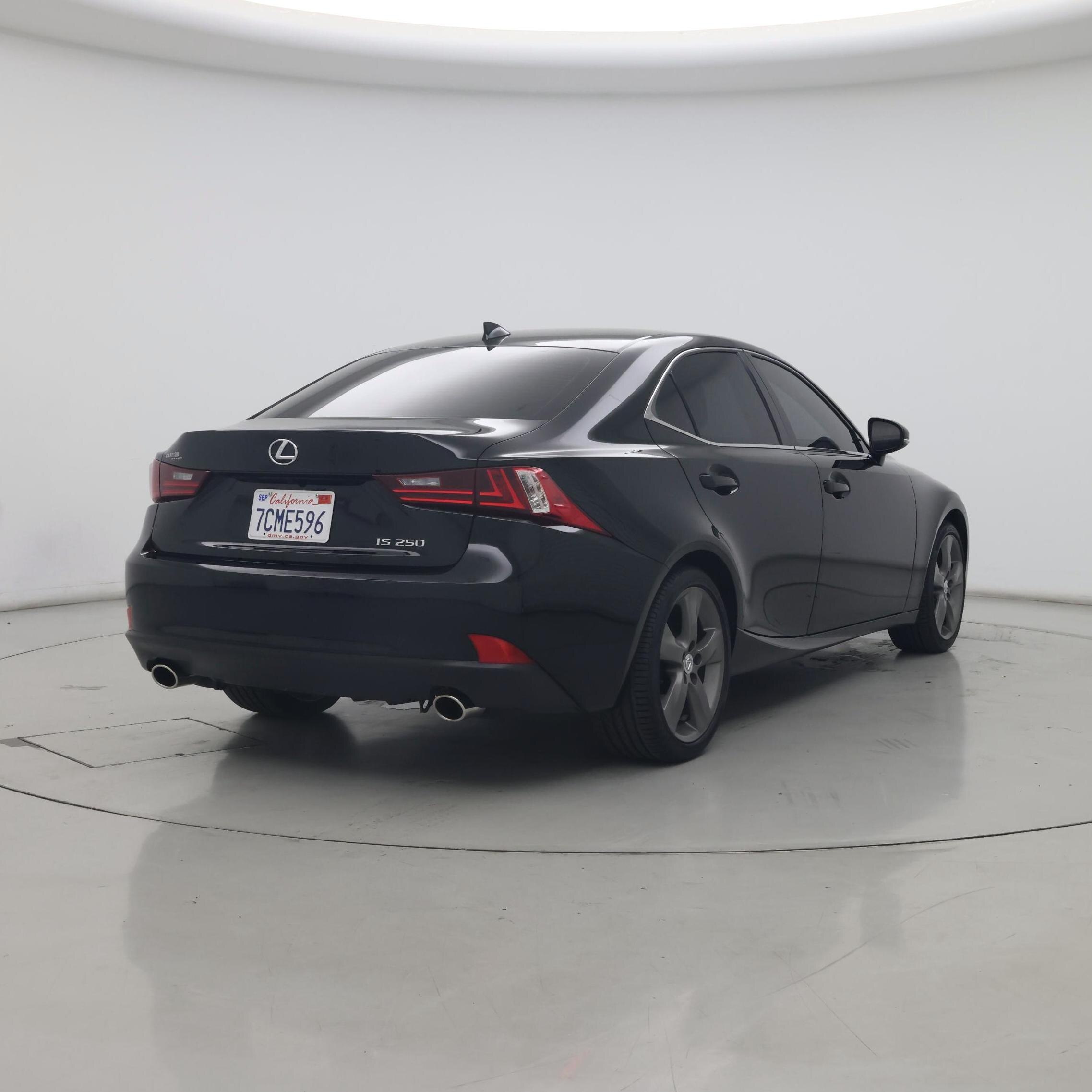 Thumbnail: 2014 Lexus IS - 8