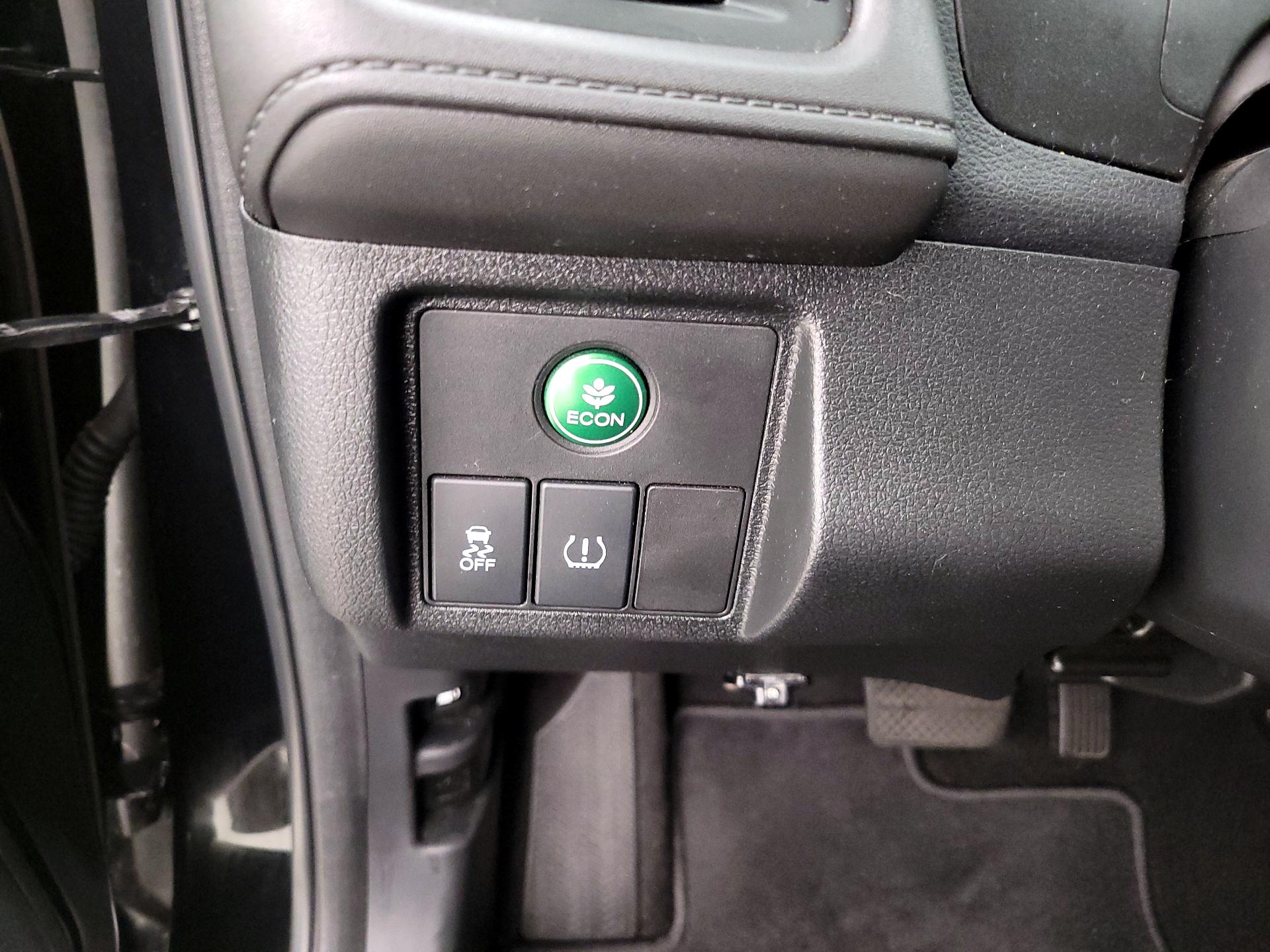 Thumbnail: 2017 Honda HR-V - 13