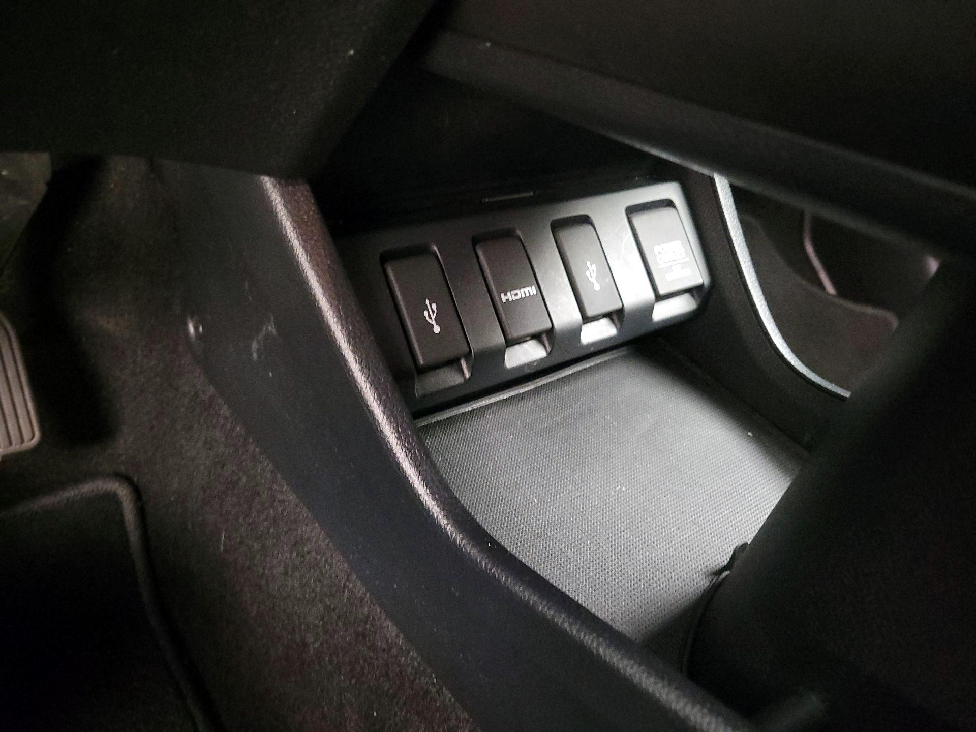 Thumbnail: 2017 Honda HR-V - 18