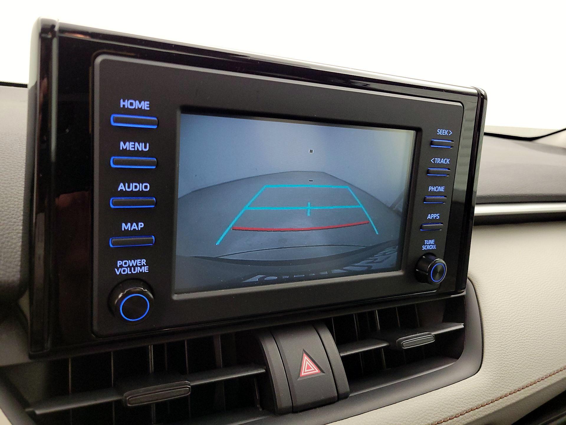 Thumbnail: 2019 Toyota RAV4 - 14