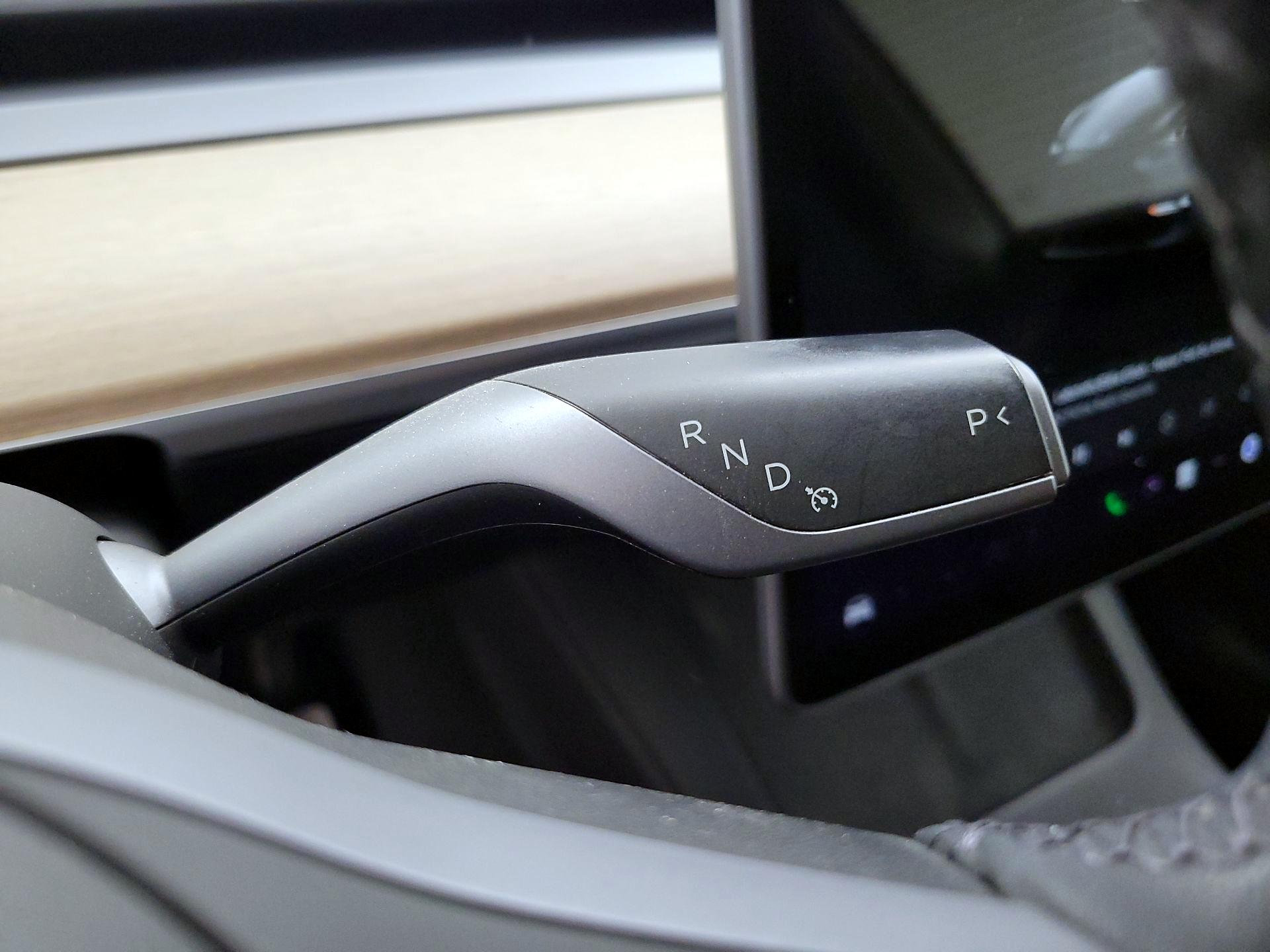 Thumbnail: 2022 Tesla Model Y - 16