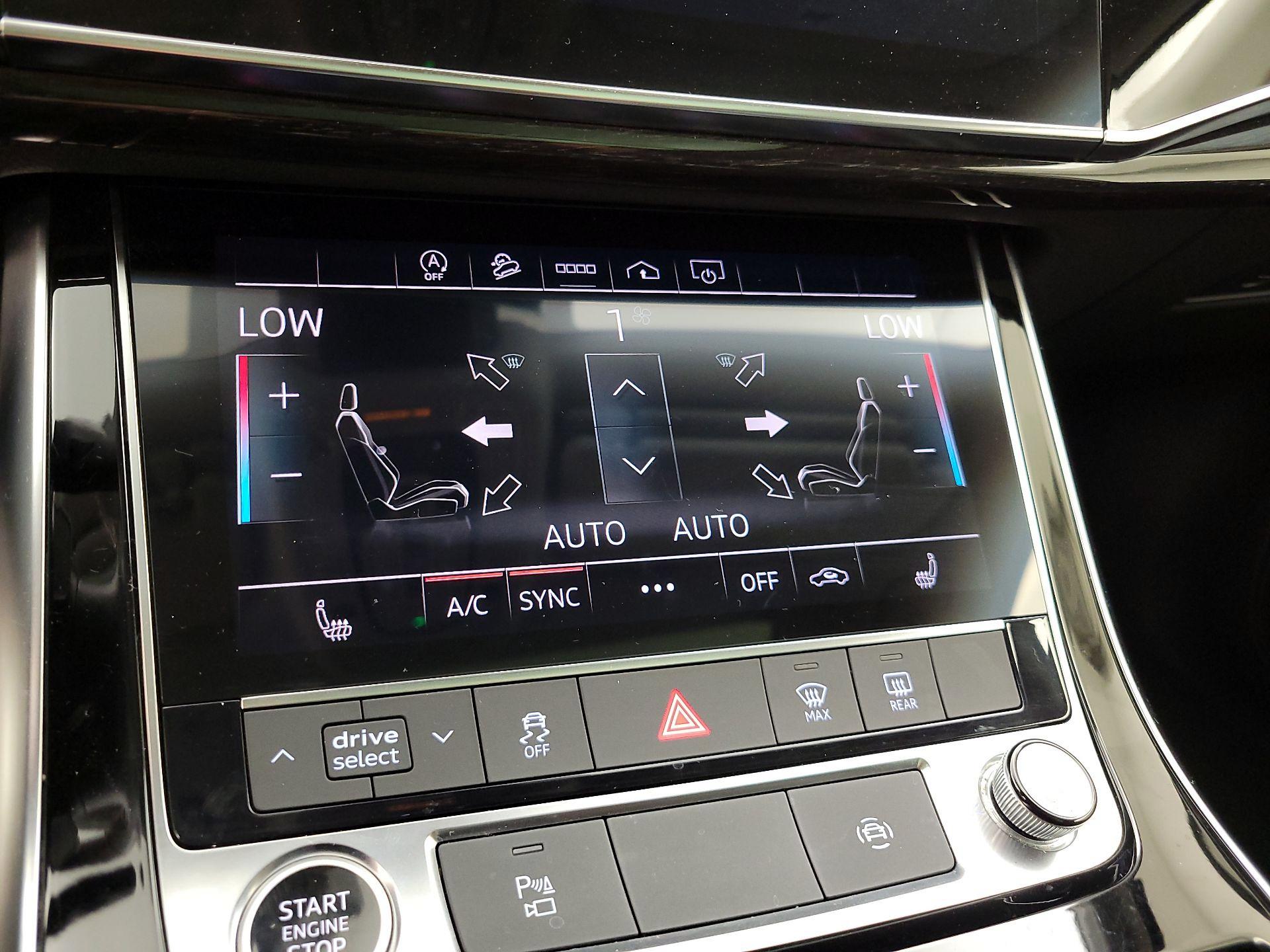 Thumbnail: 2023 Audi Q7 - 16