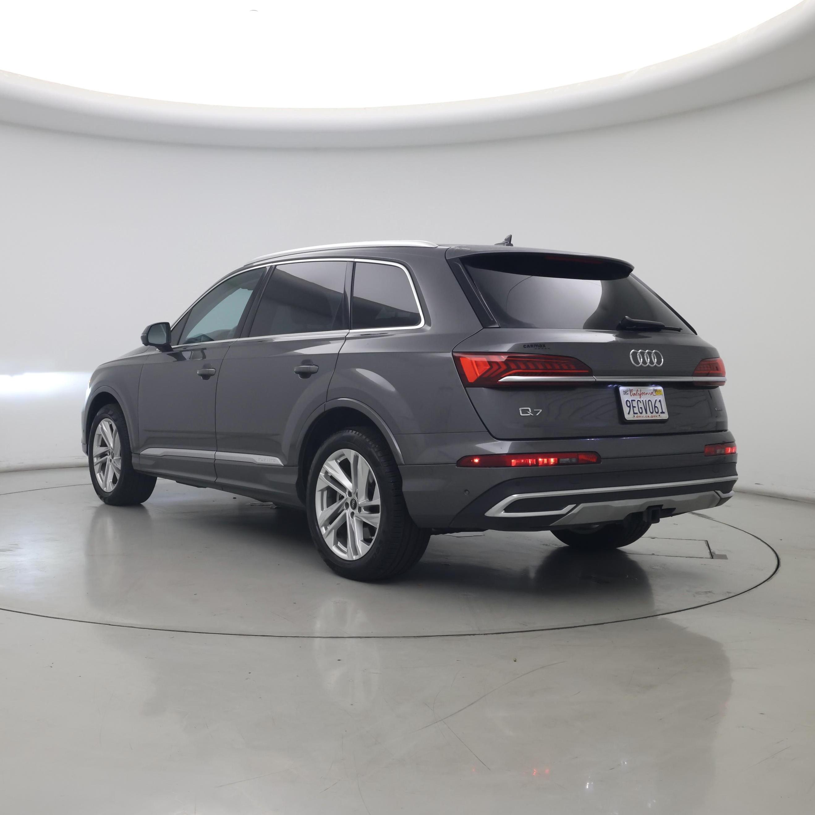 Thumbnail: 2023 Audi Q7 - 2