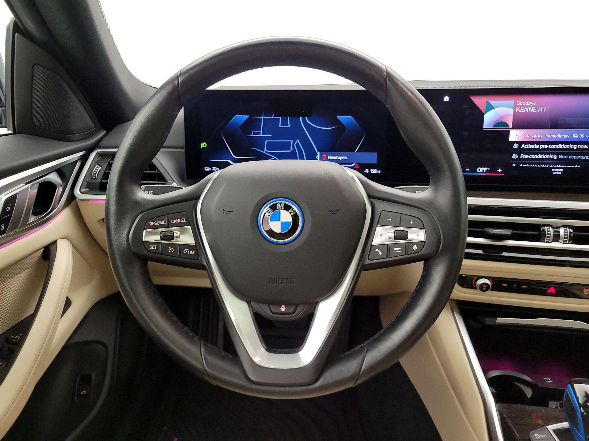 Thumbnail: 2023 BMW i4 - 10