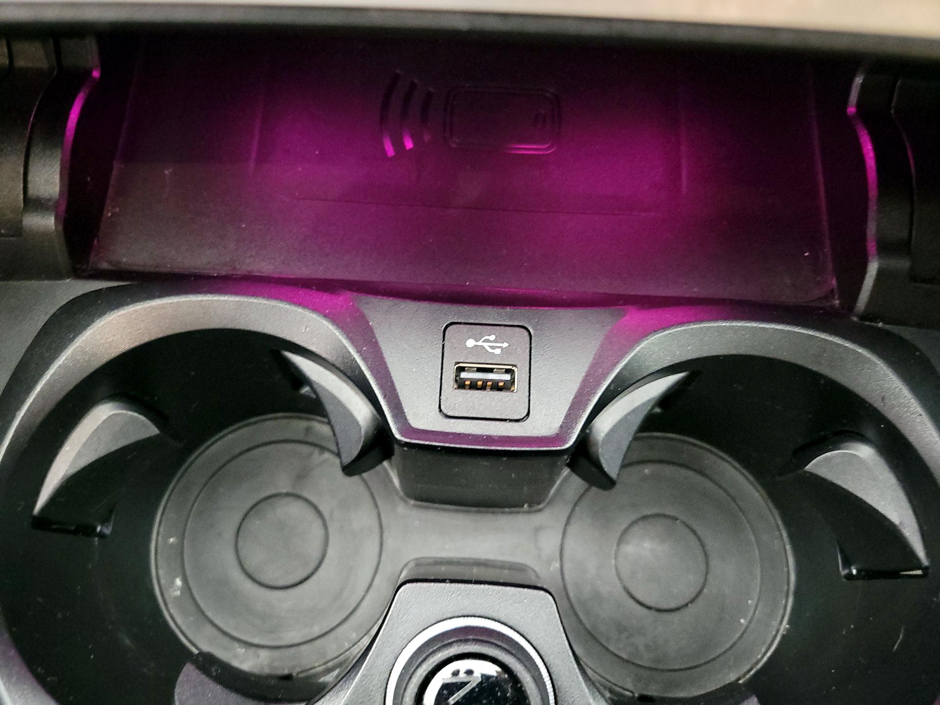 Thumbnail: 2023 BMW i4 - 18