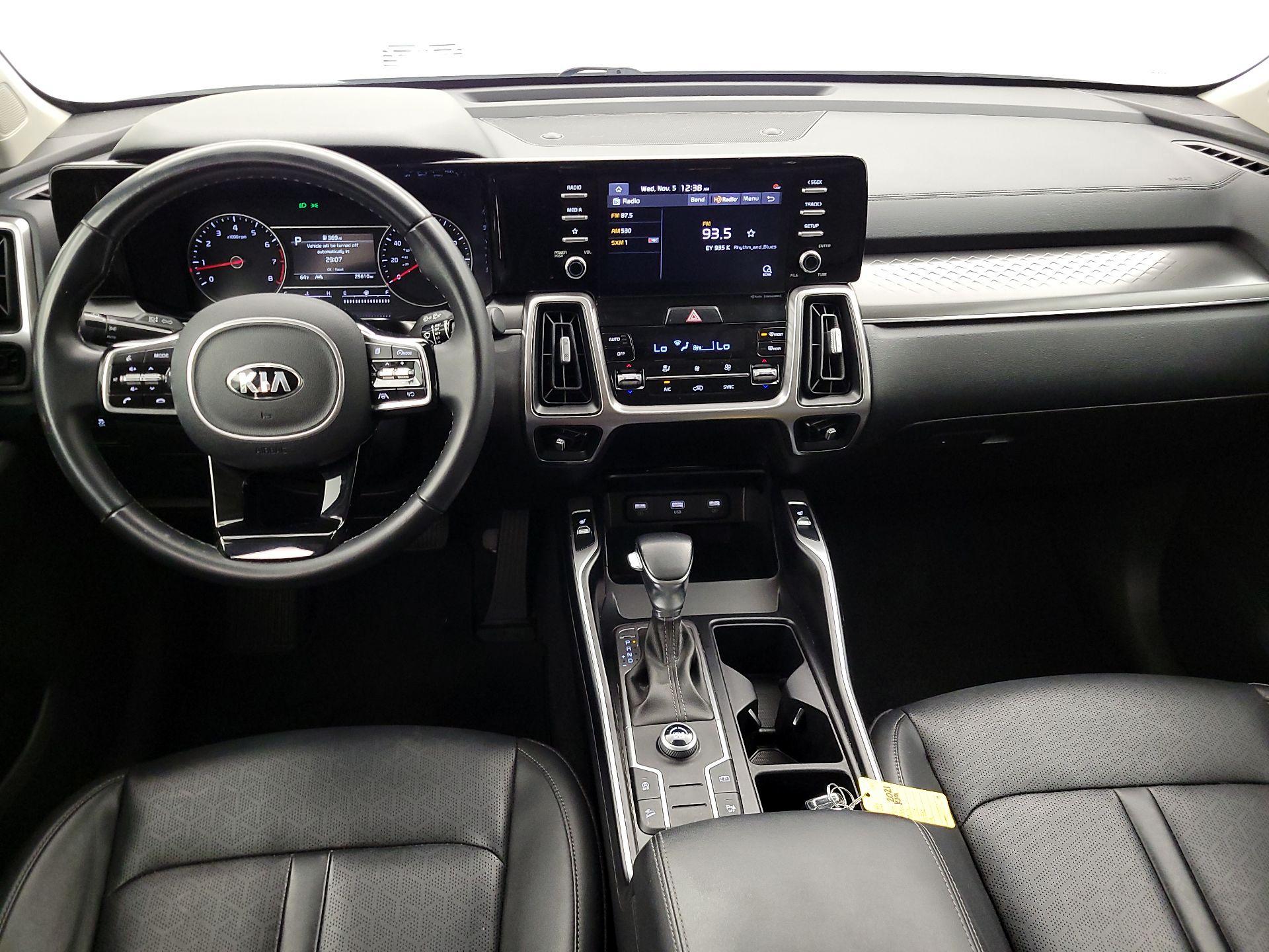 Thumbnail: 2021 Kia Sorento - 9