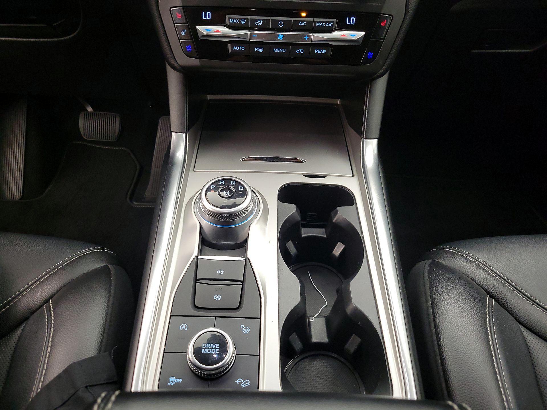 Thumbnail: 2020 Ford Explorer - 17