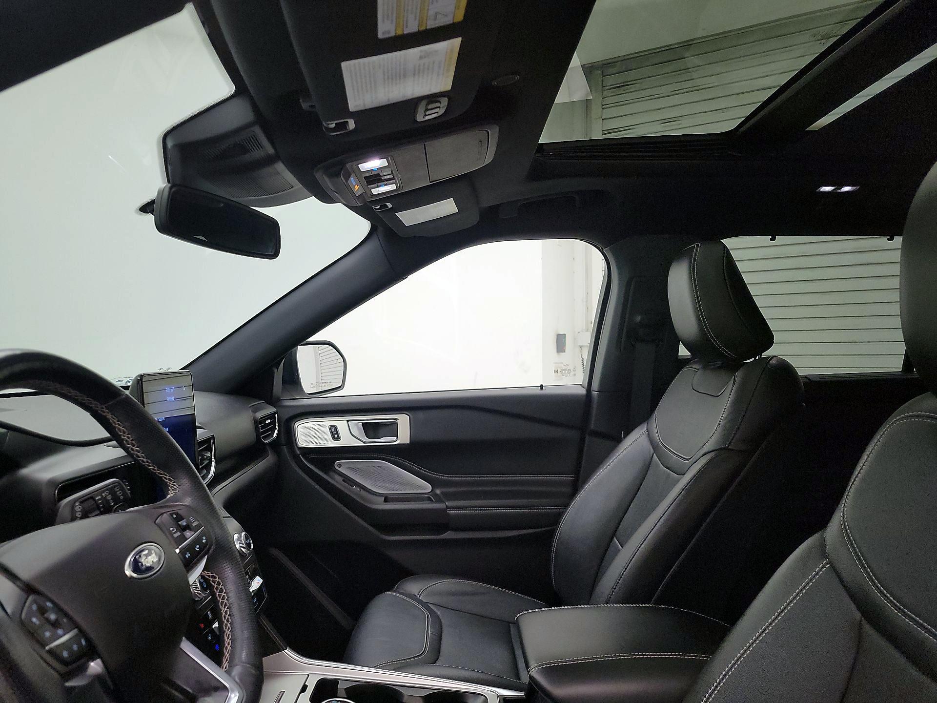 Thumbnail: 2020 Ford Explorer - 18