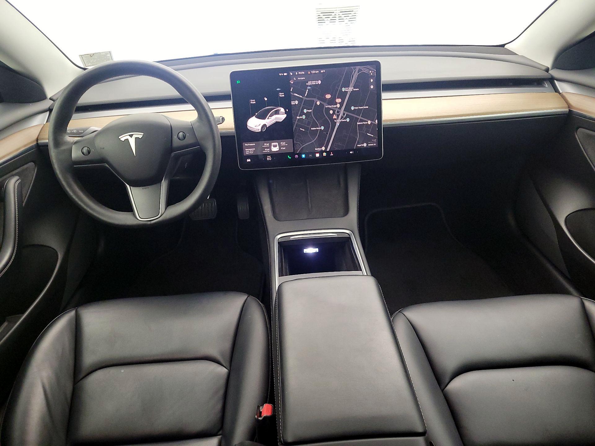 Thumbnail: 2021 Tesla Model 3 - 9