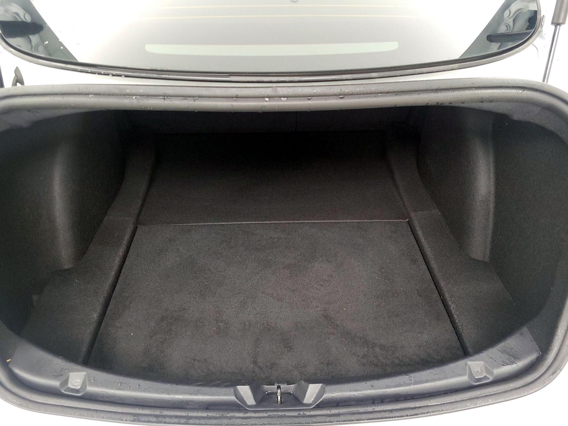 Thumbnail: 2021 Tesla Model 3 - 19