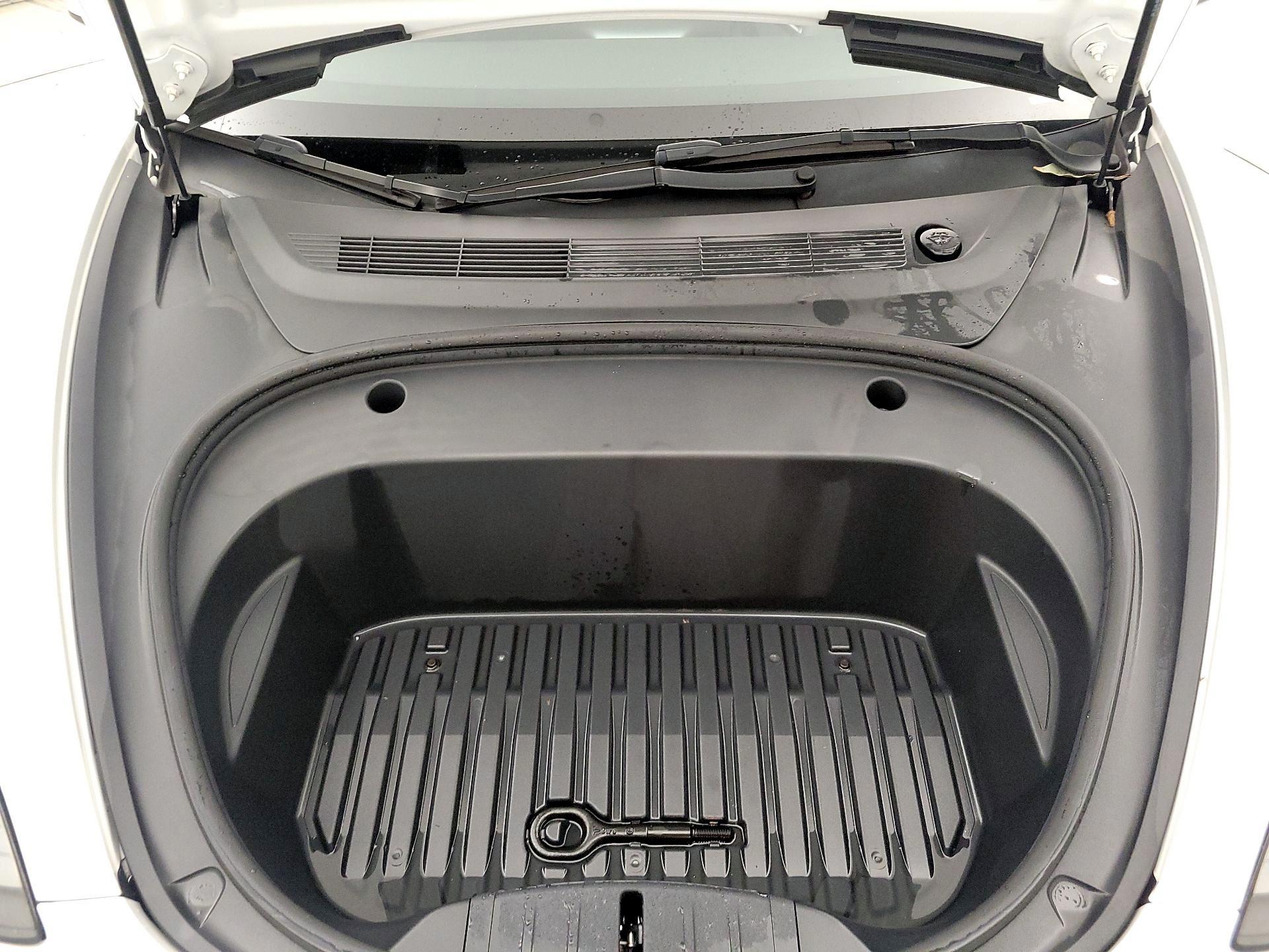 Thumbnail: 2021 Tesla Model 3 - 20