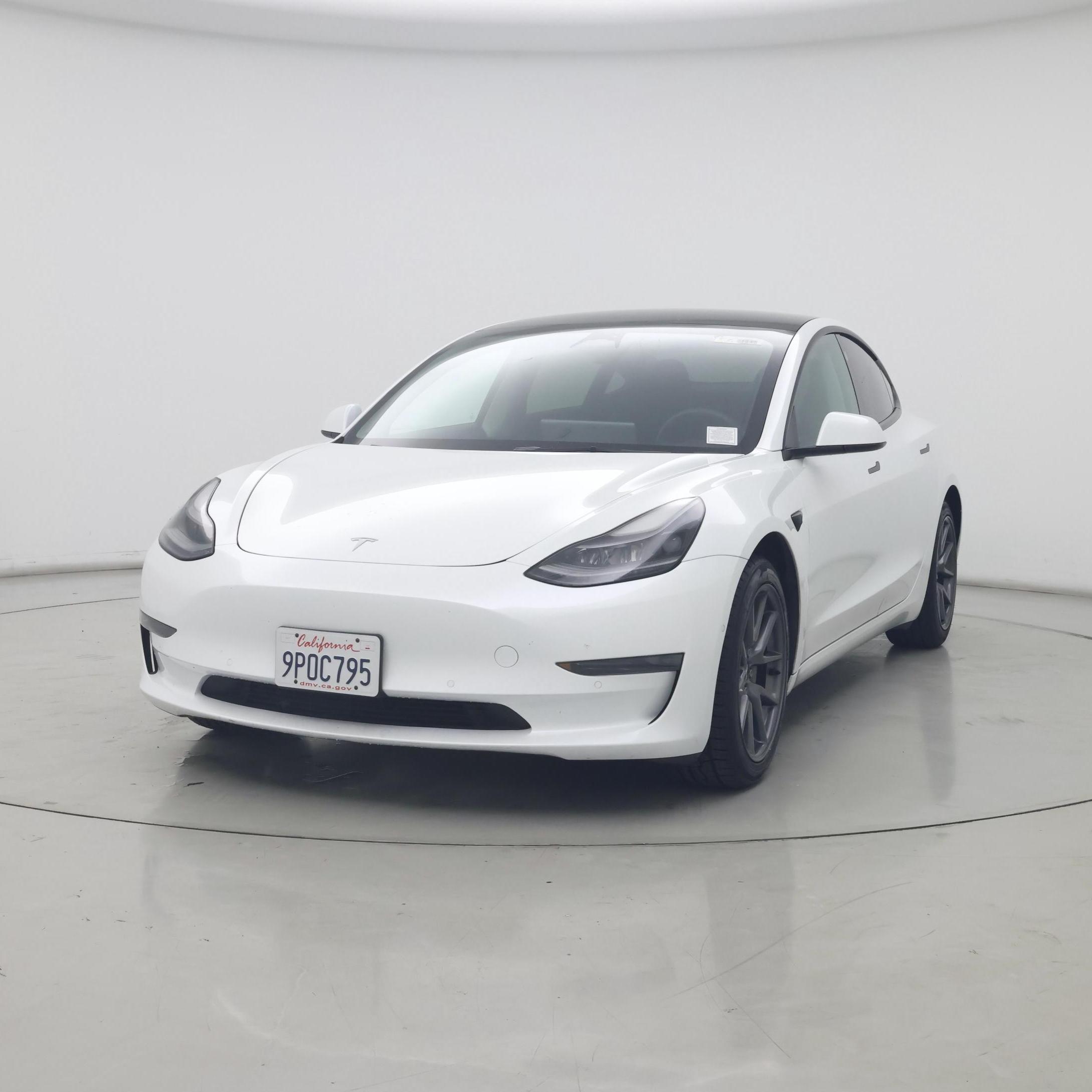 Thumbnail: 2021 Tesla Model 3 - 4