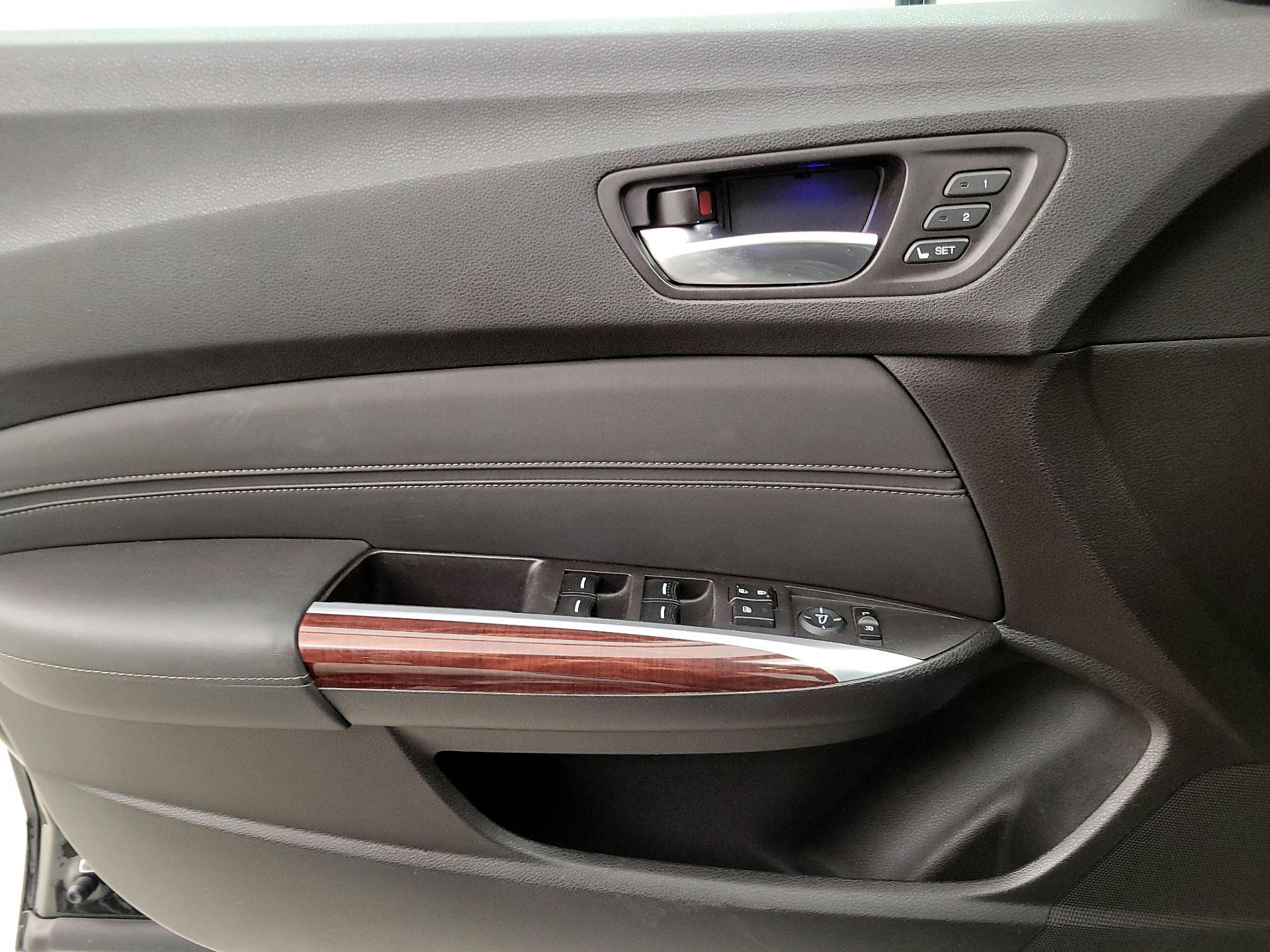 Thumbnail: 2016 Acura TLX - 12