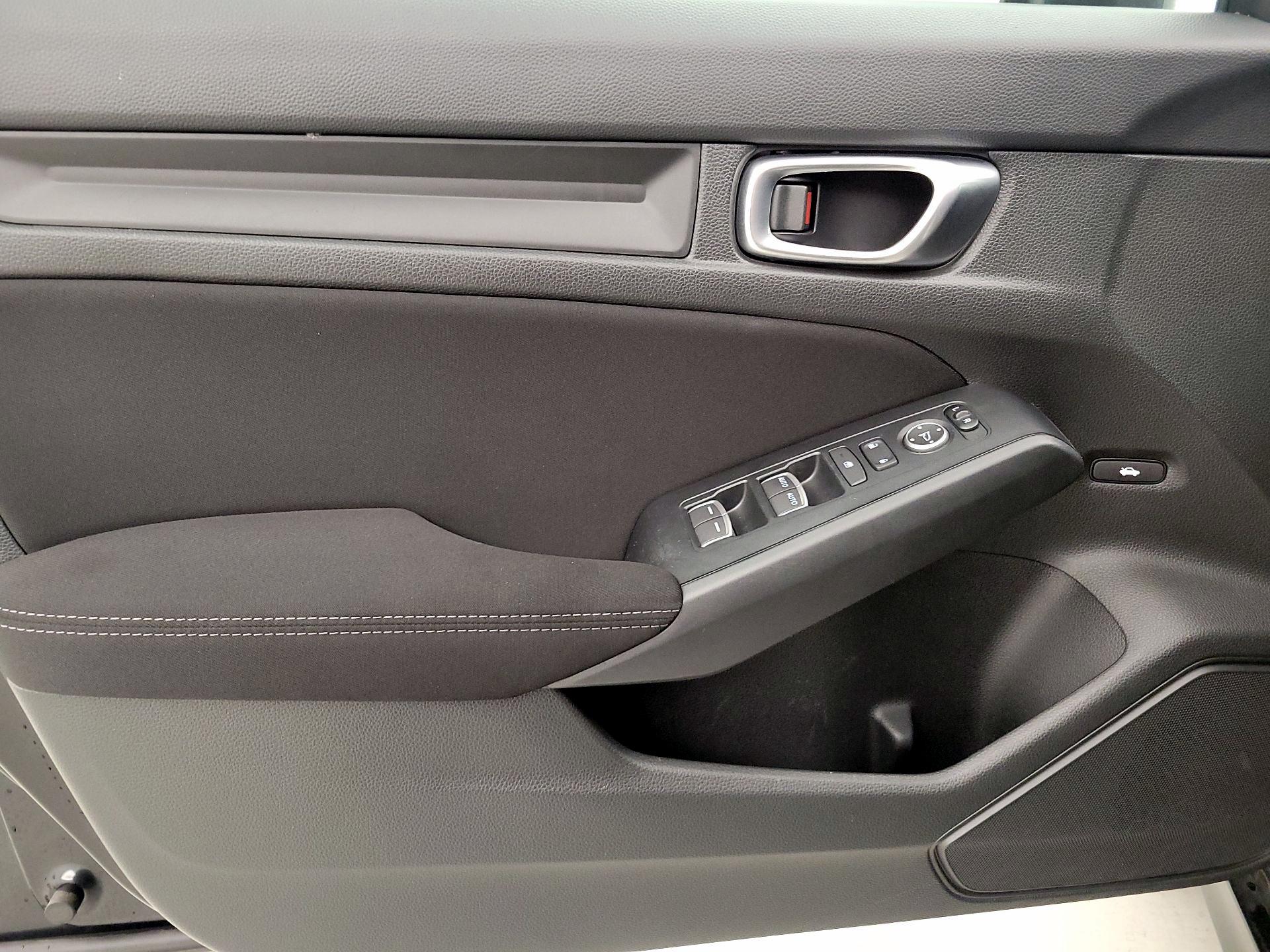 Thumbnail: 2023 Honda Civic - 12