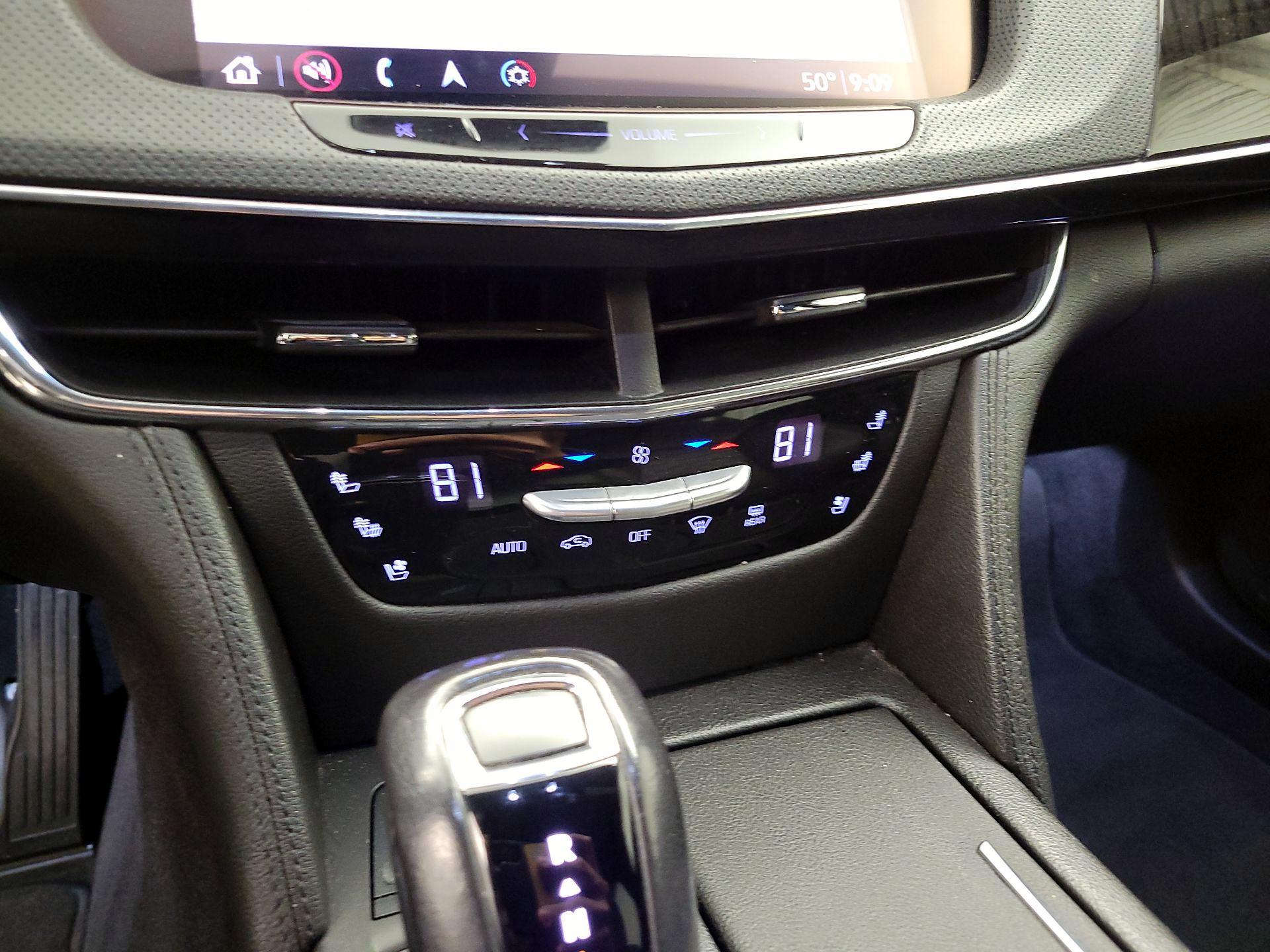 Thumbnail: 2019 Cadillac CT6 - 17