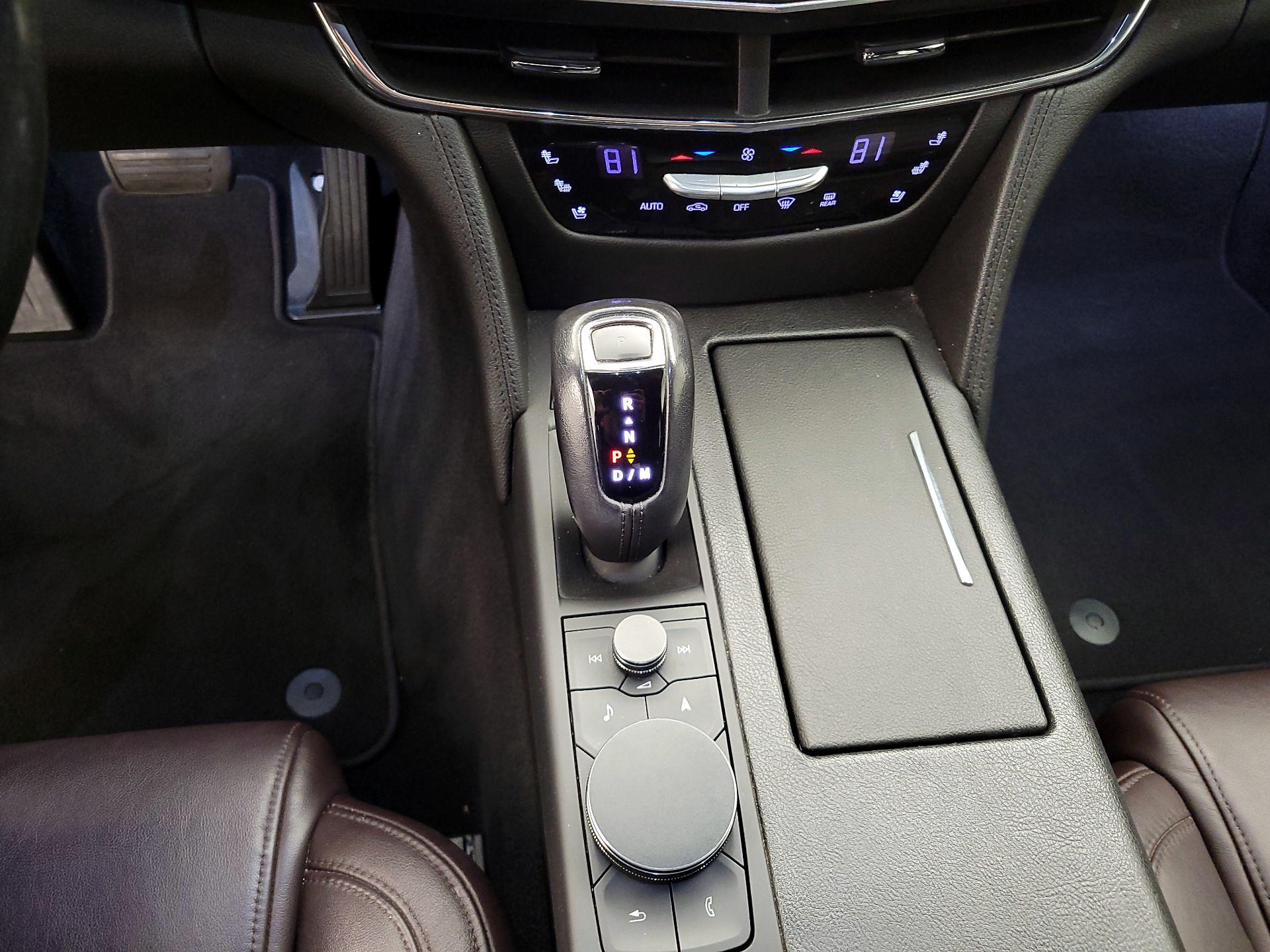 Thumbnail: 2019 Cadillac CT6 - 18