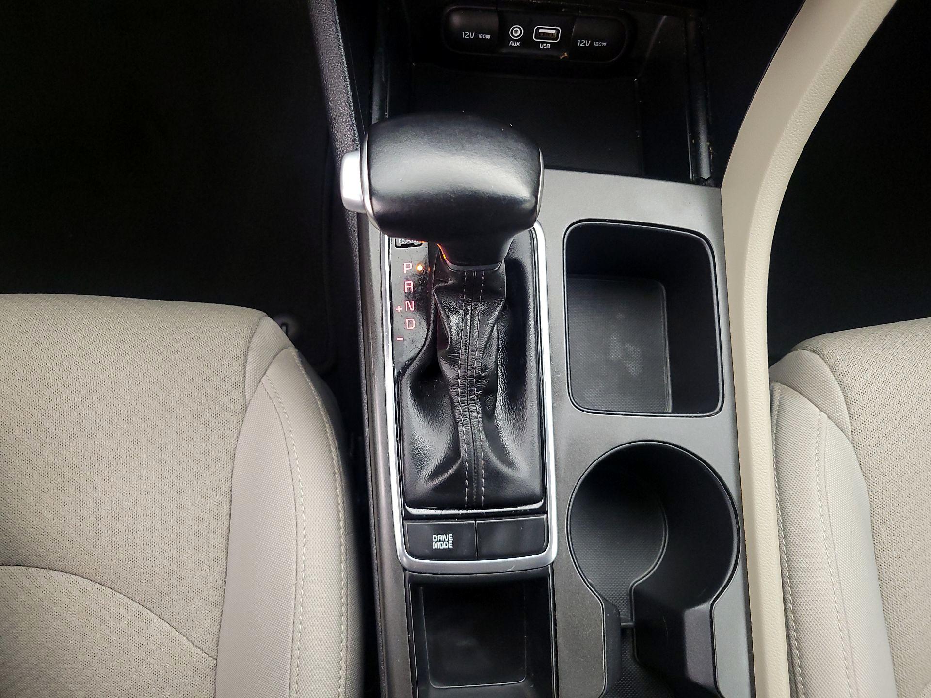 Thumbnail: 2017 Kia Optima - 17