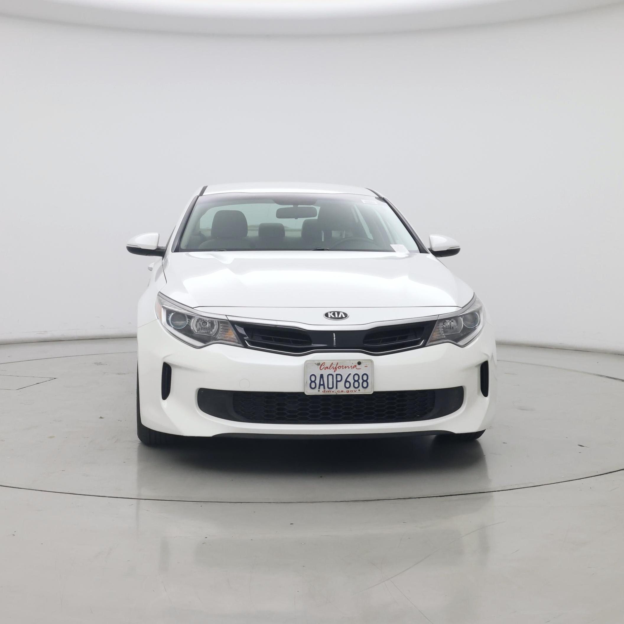 Thumbnail: 2017 Kia Optima - 5