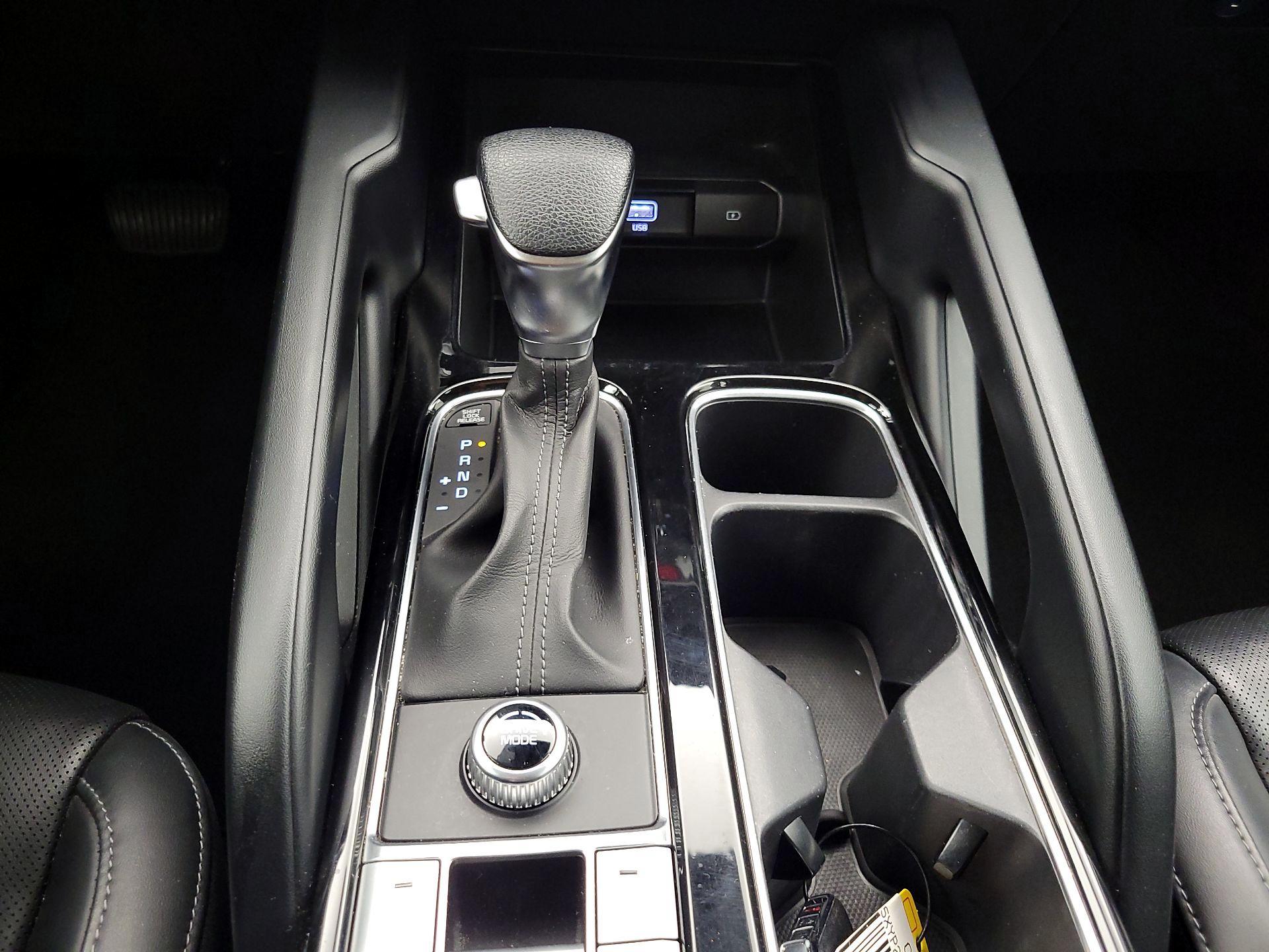 Thumbnail: 2021 Kia Telluride - 17