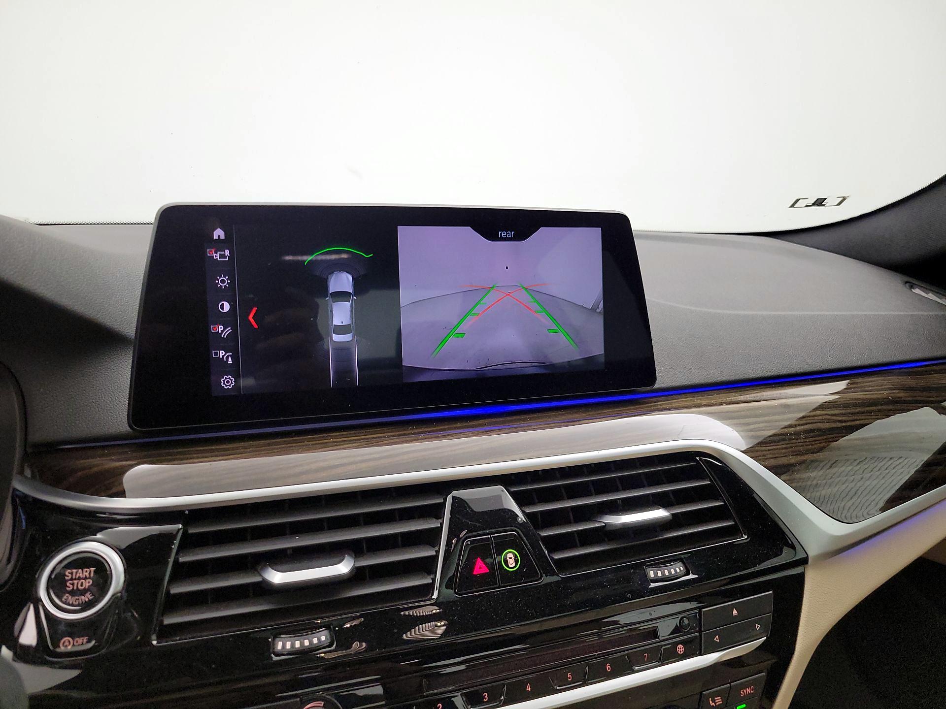 Thumbnail: 2019 BMW 5 Series - 14