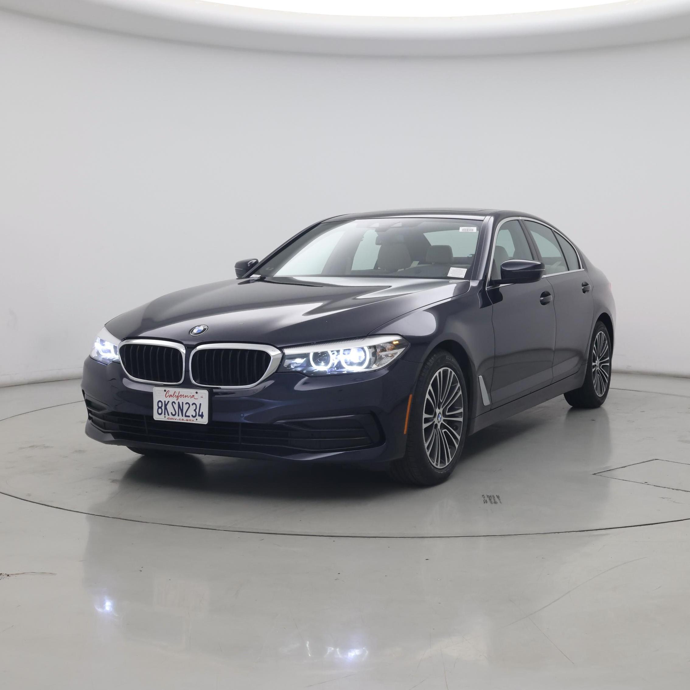 Thumbnail: 2019 BMW 5 Series - 4