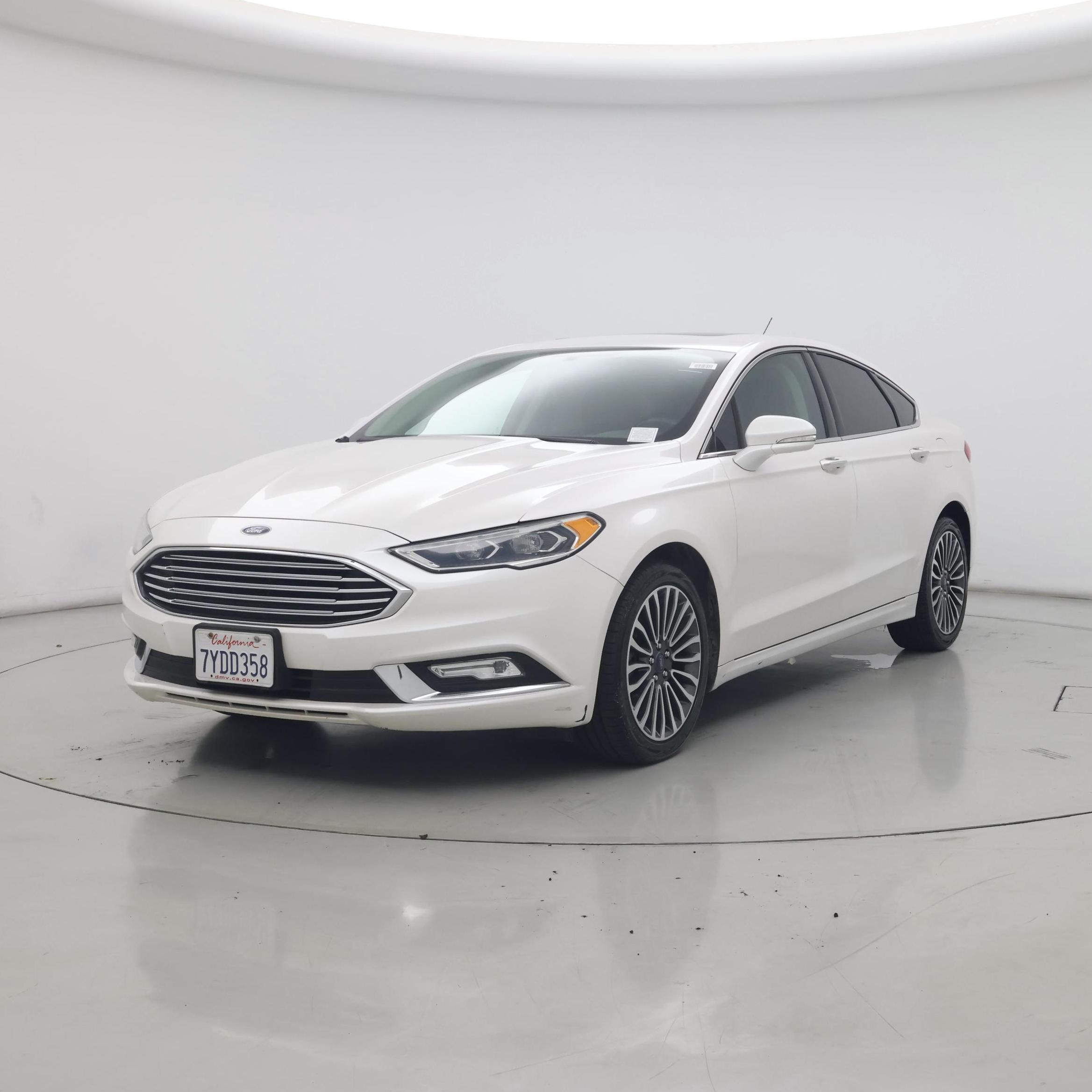 Thumbnail: 2017 Ford Fusion - 4