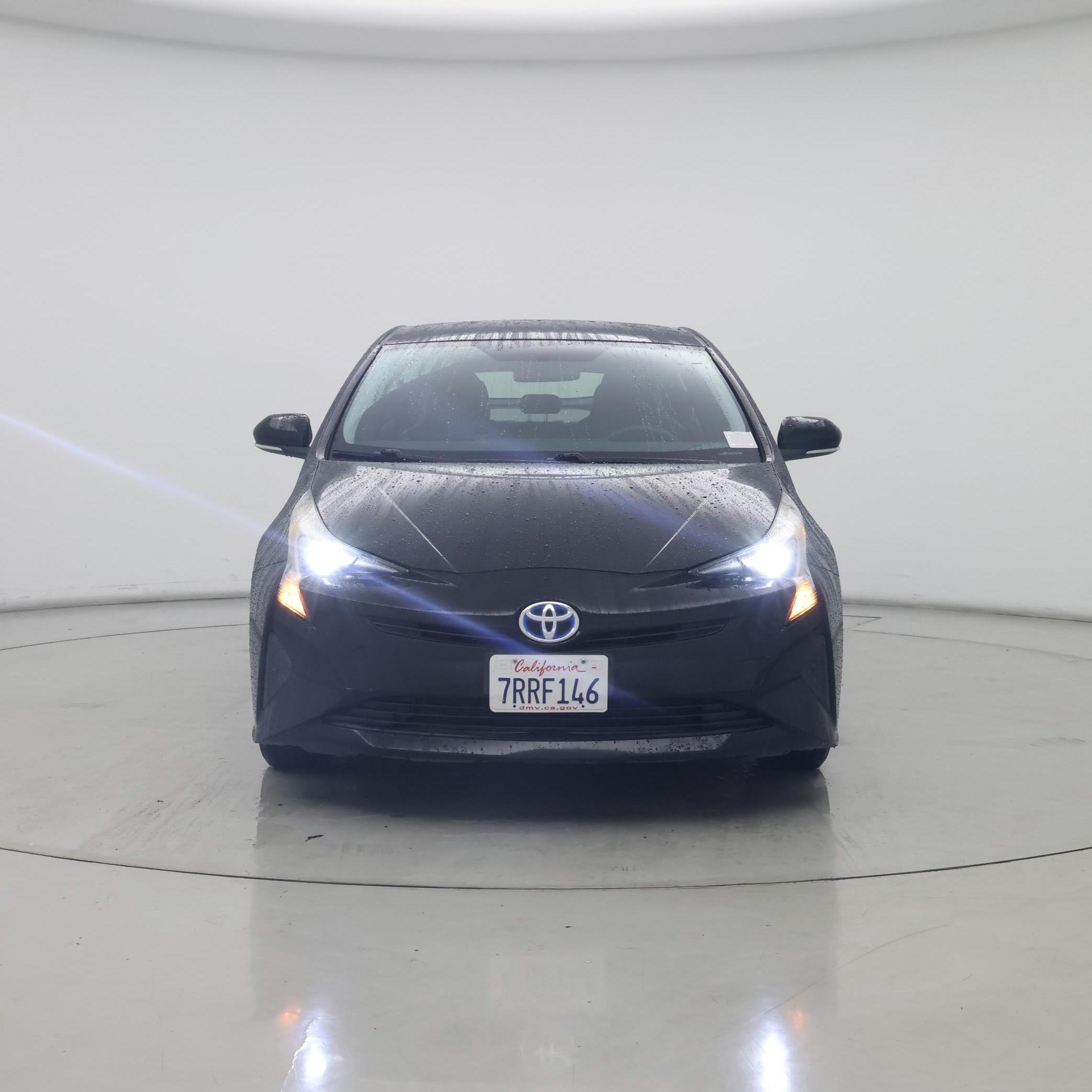 Thumbnail: 2016 Toyota Prius - 5