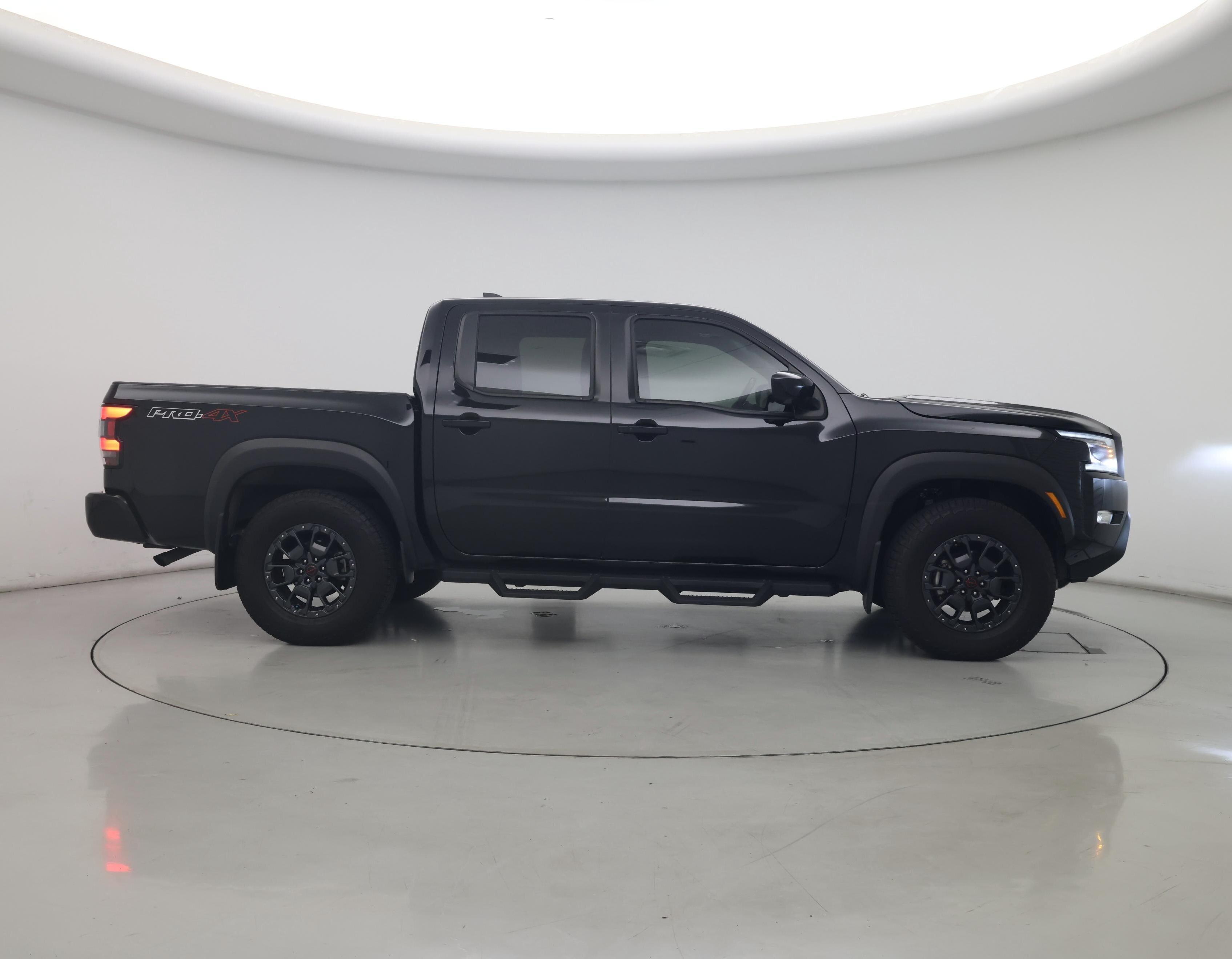 Thumbnail: 2024 Nissan Frontier - 7