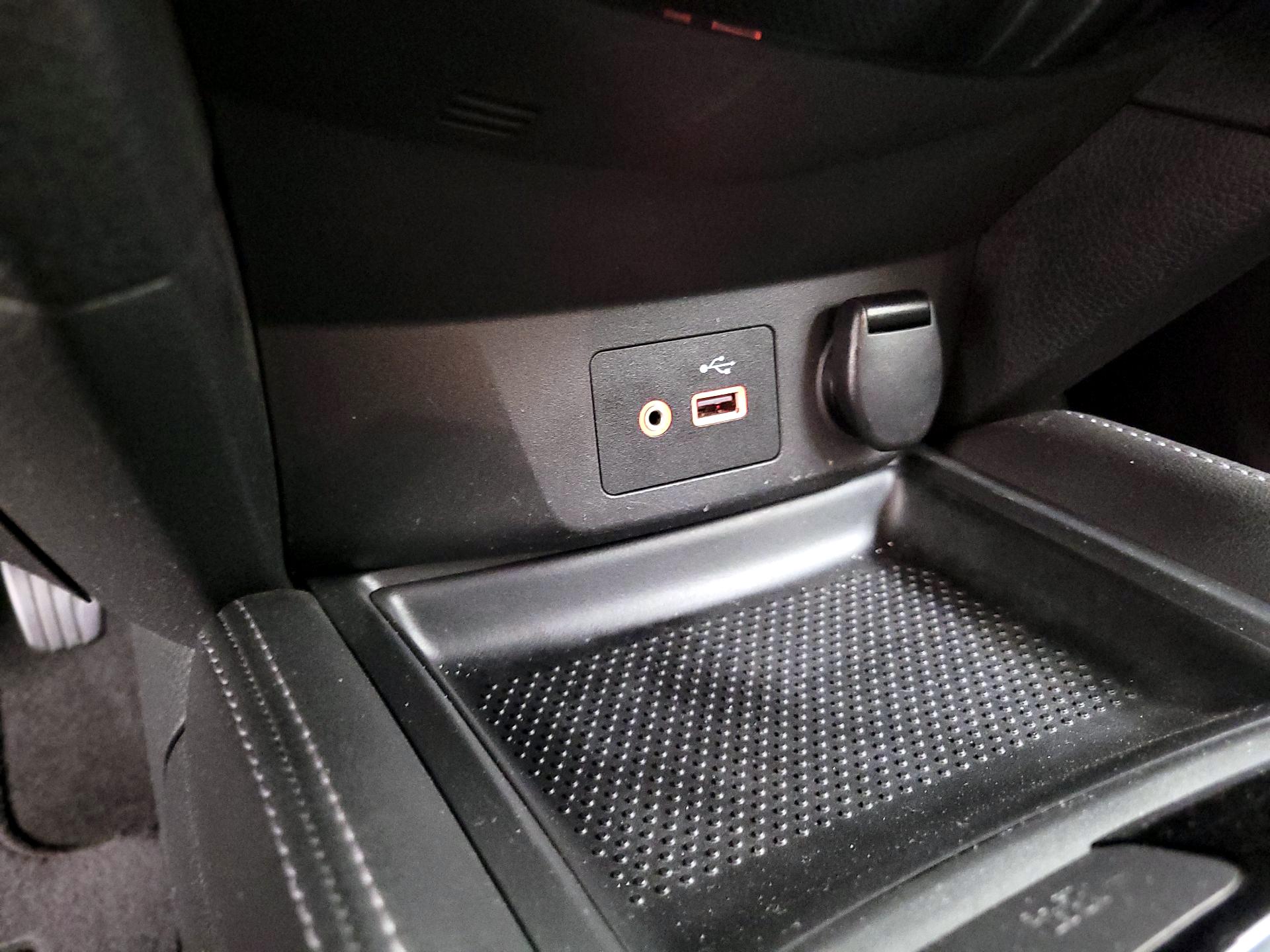 Thumbnail: 2018 Nissan Rogue - 18