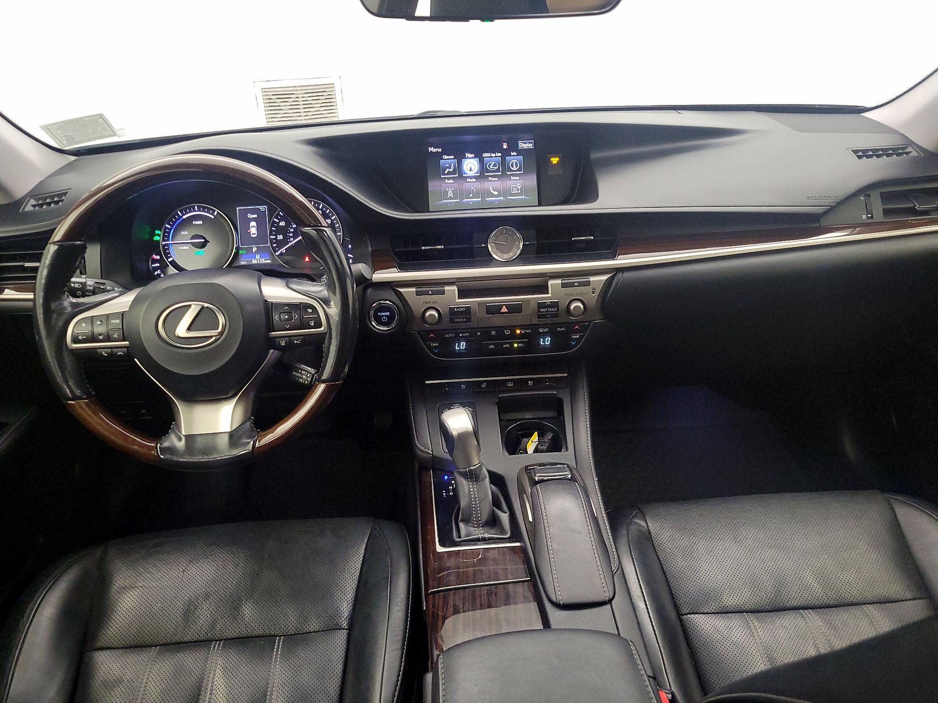 Thumbnail: 2016 Lexus ES - 9