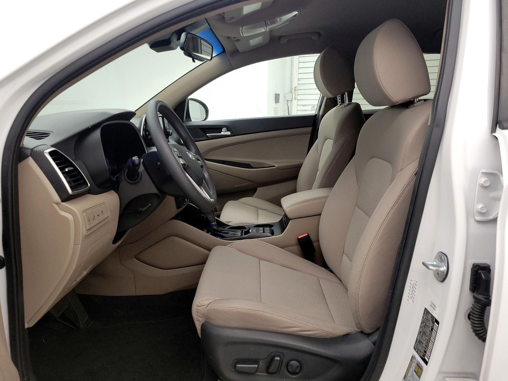 Thumbnail: 2019 Hyundai Tucson - 11