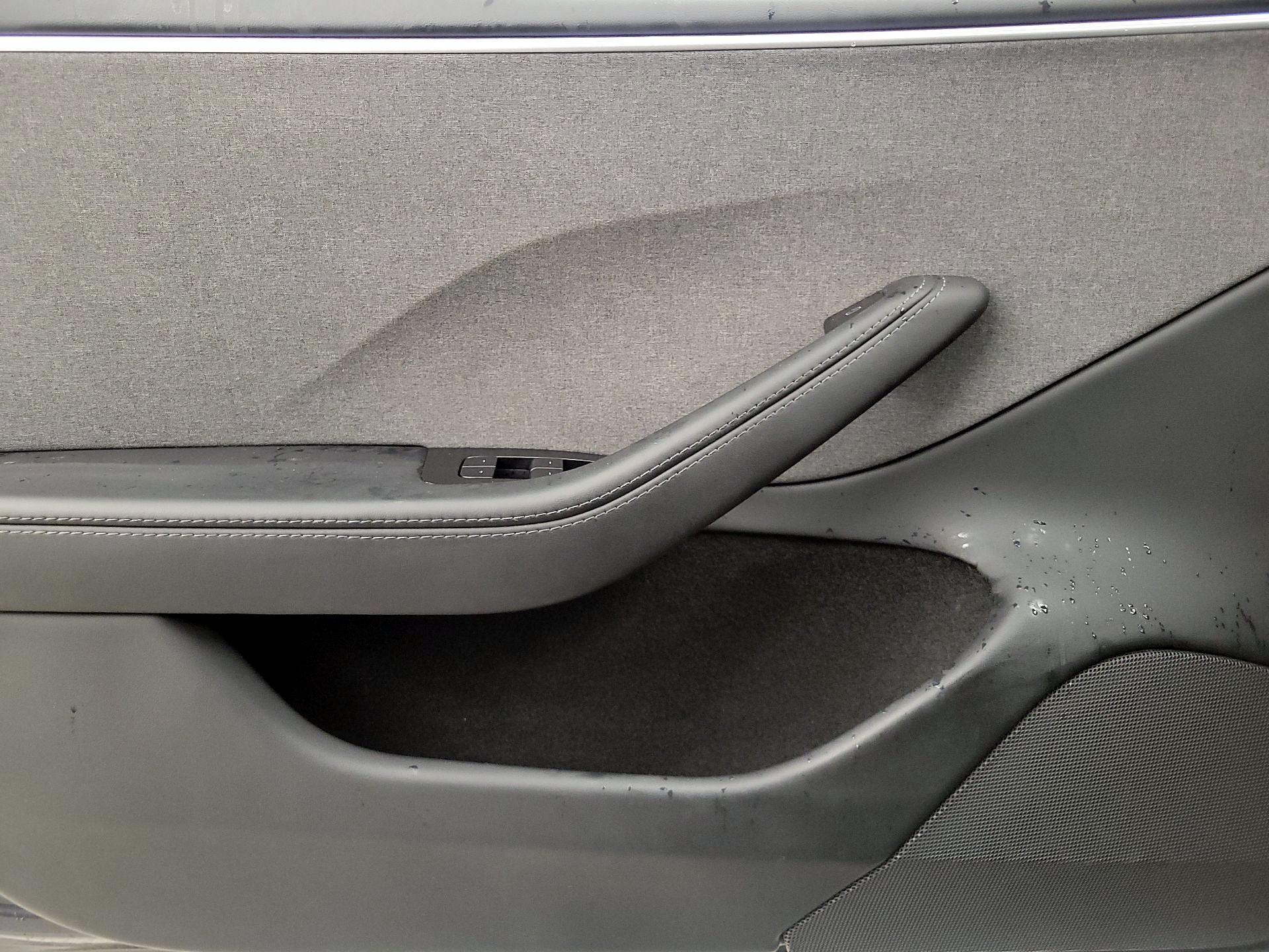 Thumbnail: 2025 Tesla Model 3 - 12