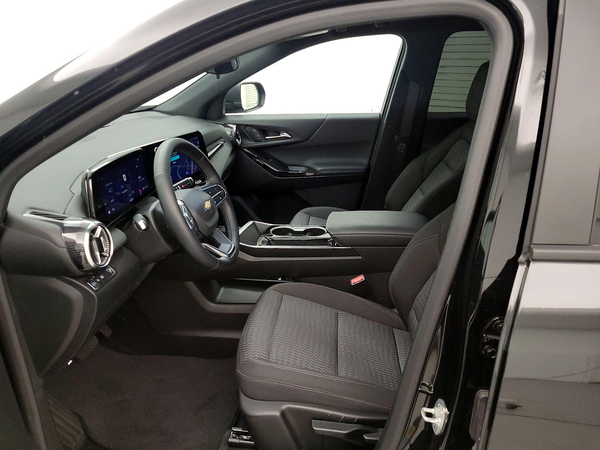 Thumbnail: 2025 Chevrolet Equinox - 11