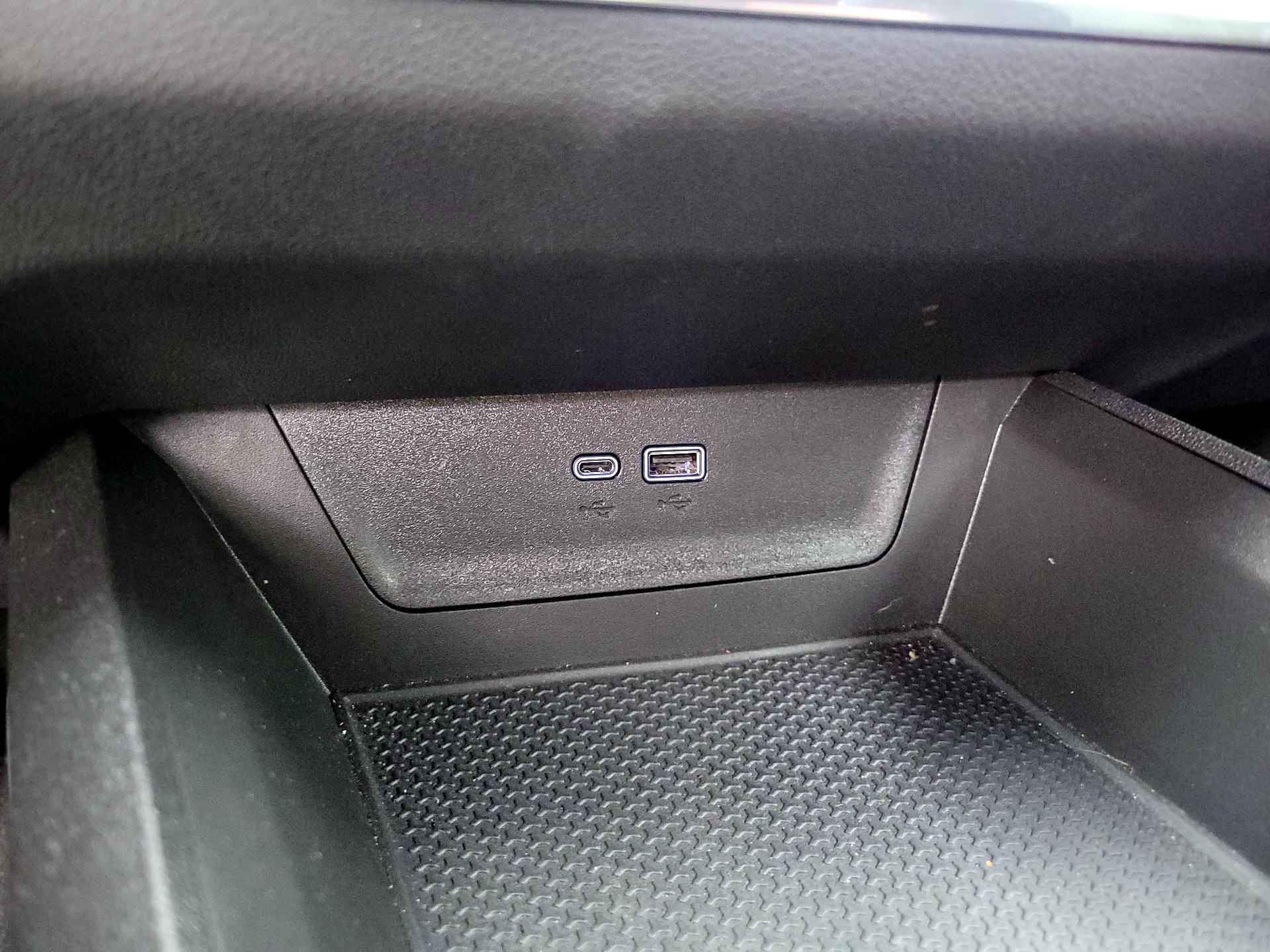 Thumbnail: 2025 Chevrolet Equinox - 19