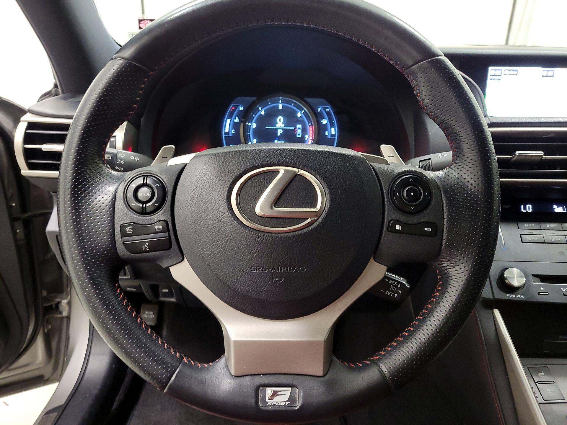 Thumbnail: 2015 Lexus IS - 10