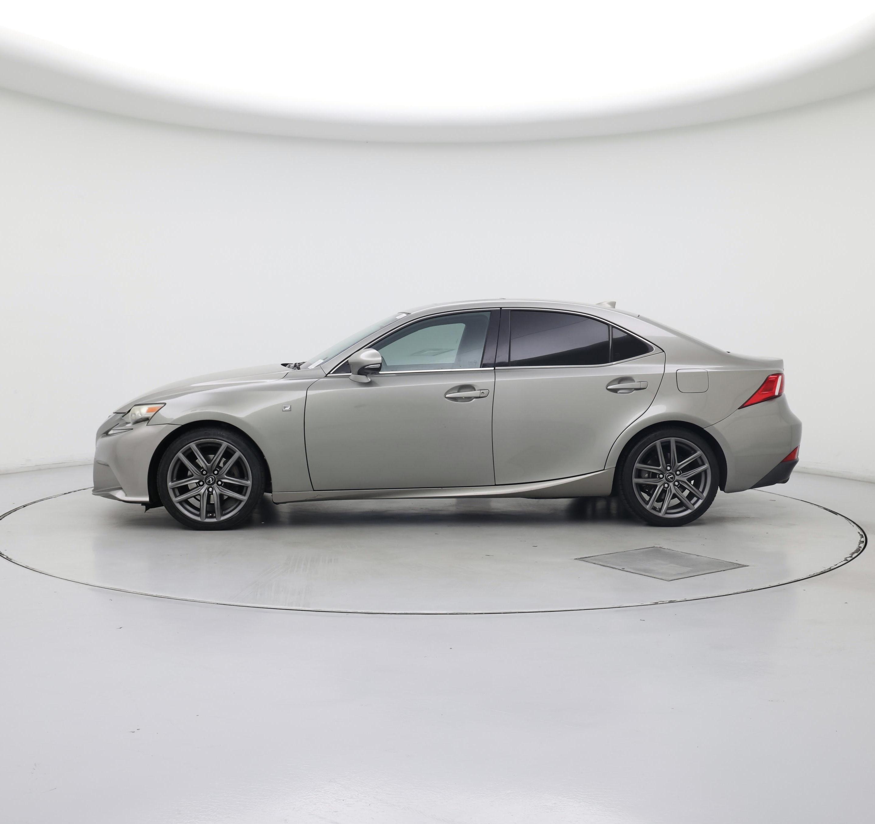 Thumbnail: 2015 Lexus IS - 3