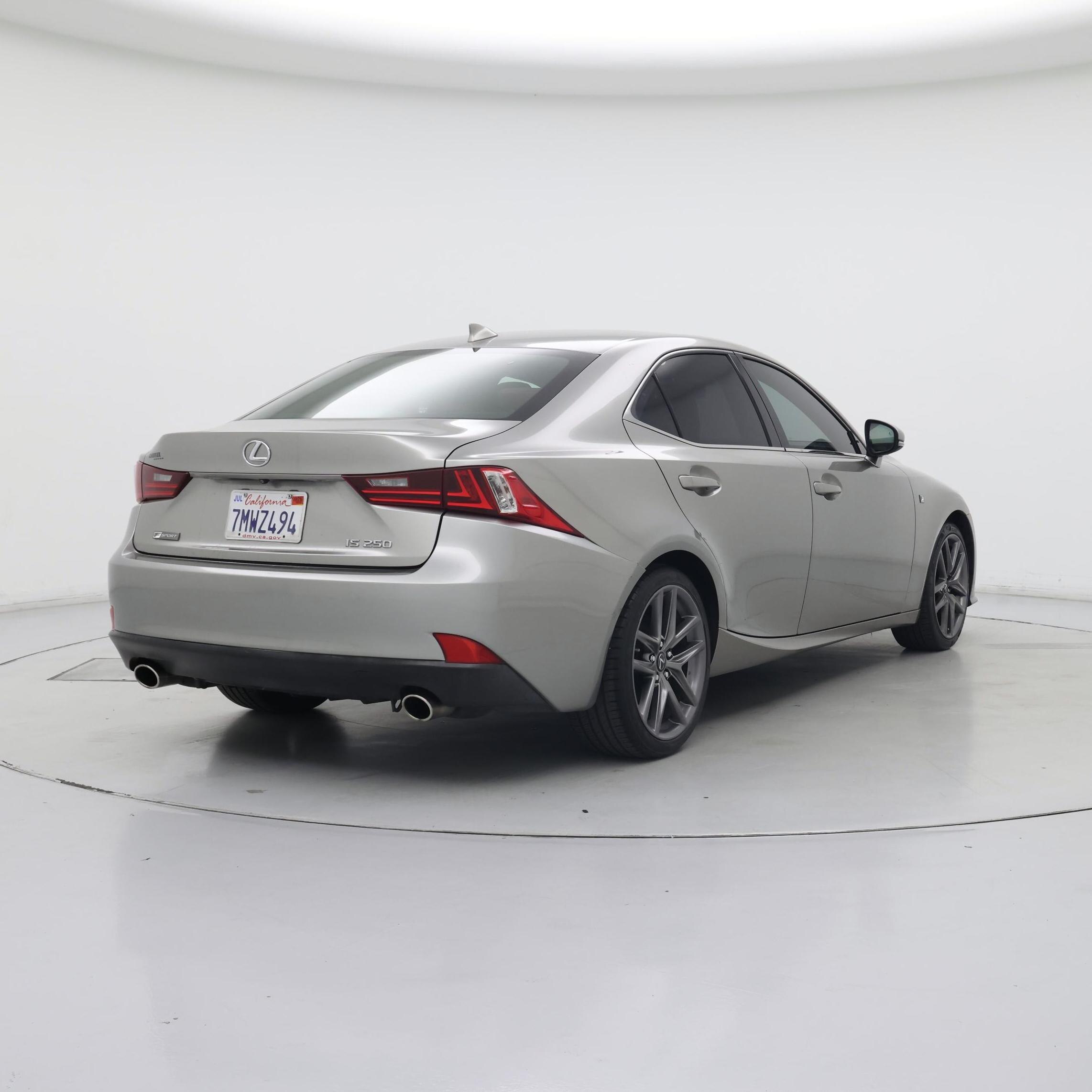 Thumbnail: 2015 Lexus IS - 8