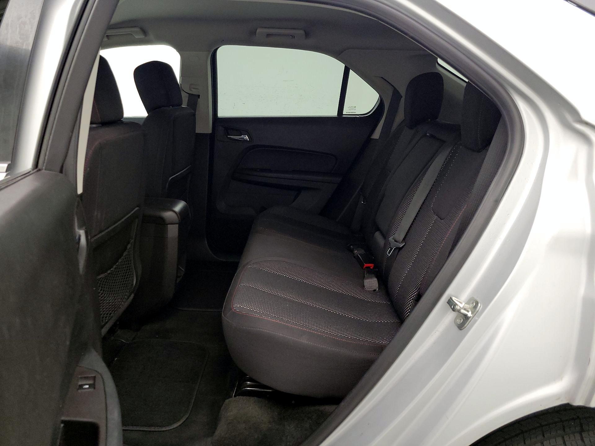 Thumbnail: 2015 Chevrolet Equinox - 18